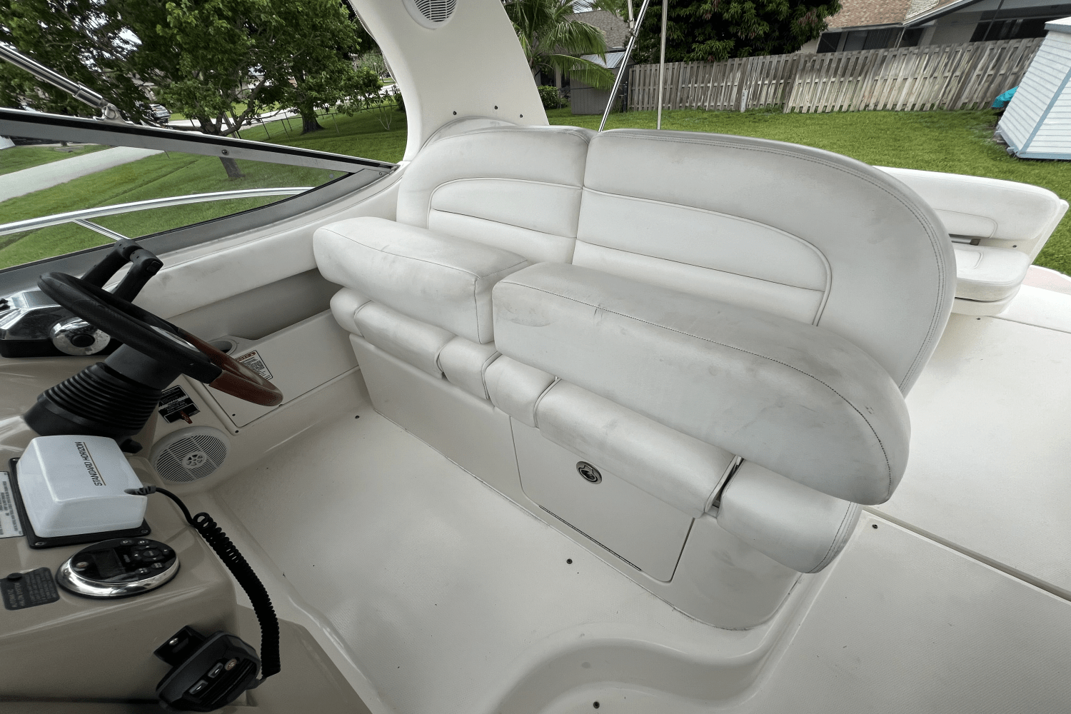 2005 Sea Ray 300 SUNDANCER Image Thumbnail #52
