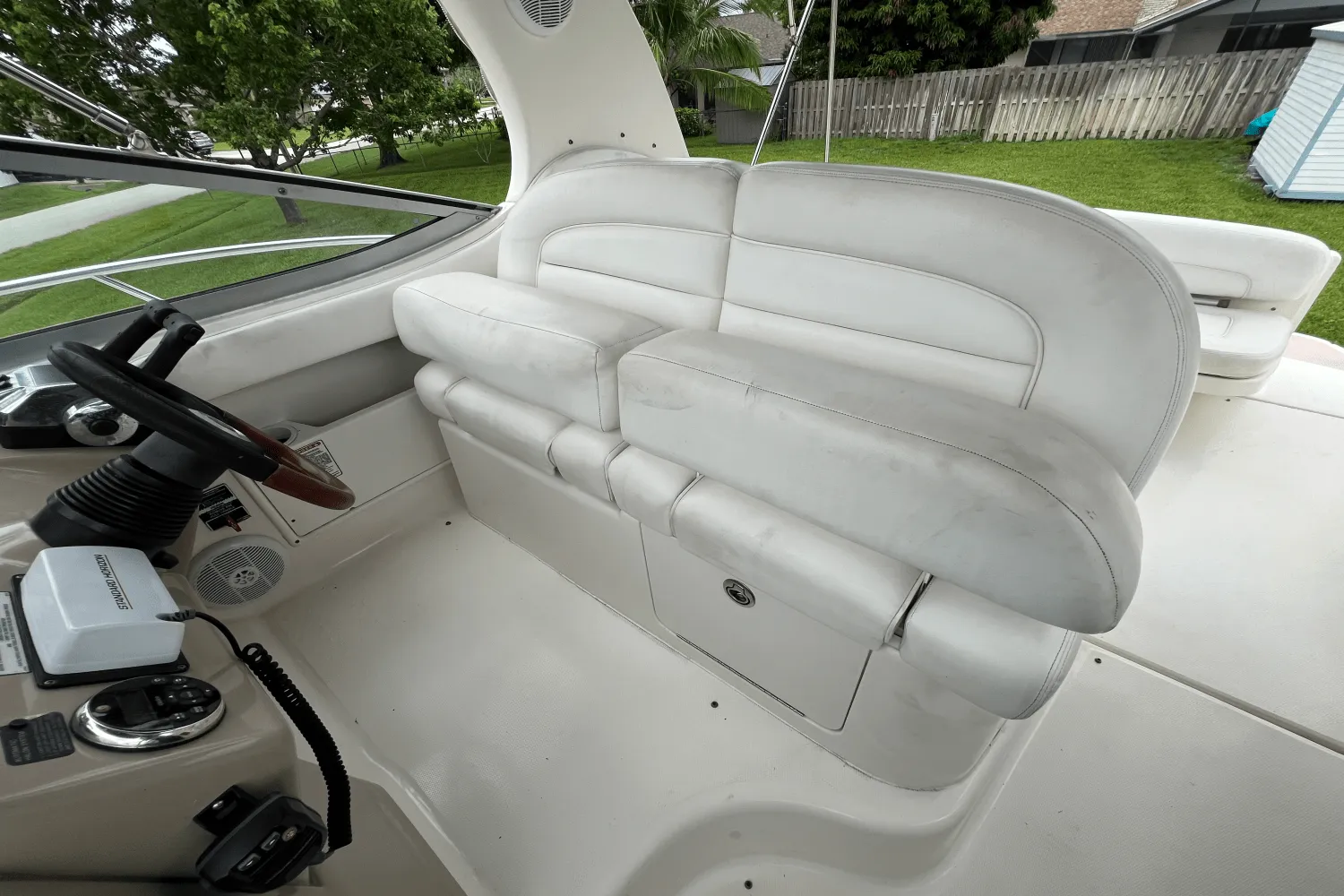 2005 Sea Ray 300 SUNDANCER Image Thumbnail #52