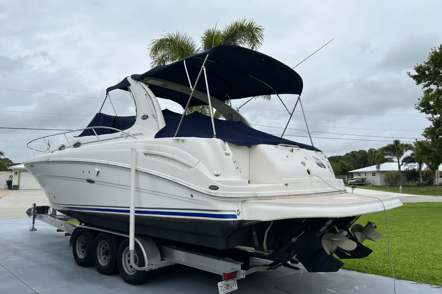 2005 Sea Ray 300 SUNDANCER Image Thumbnail #3