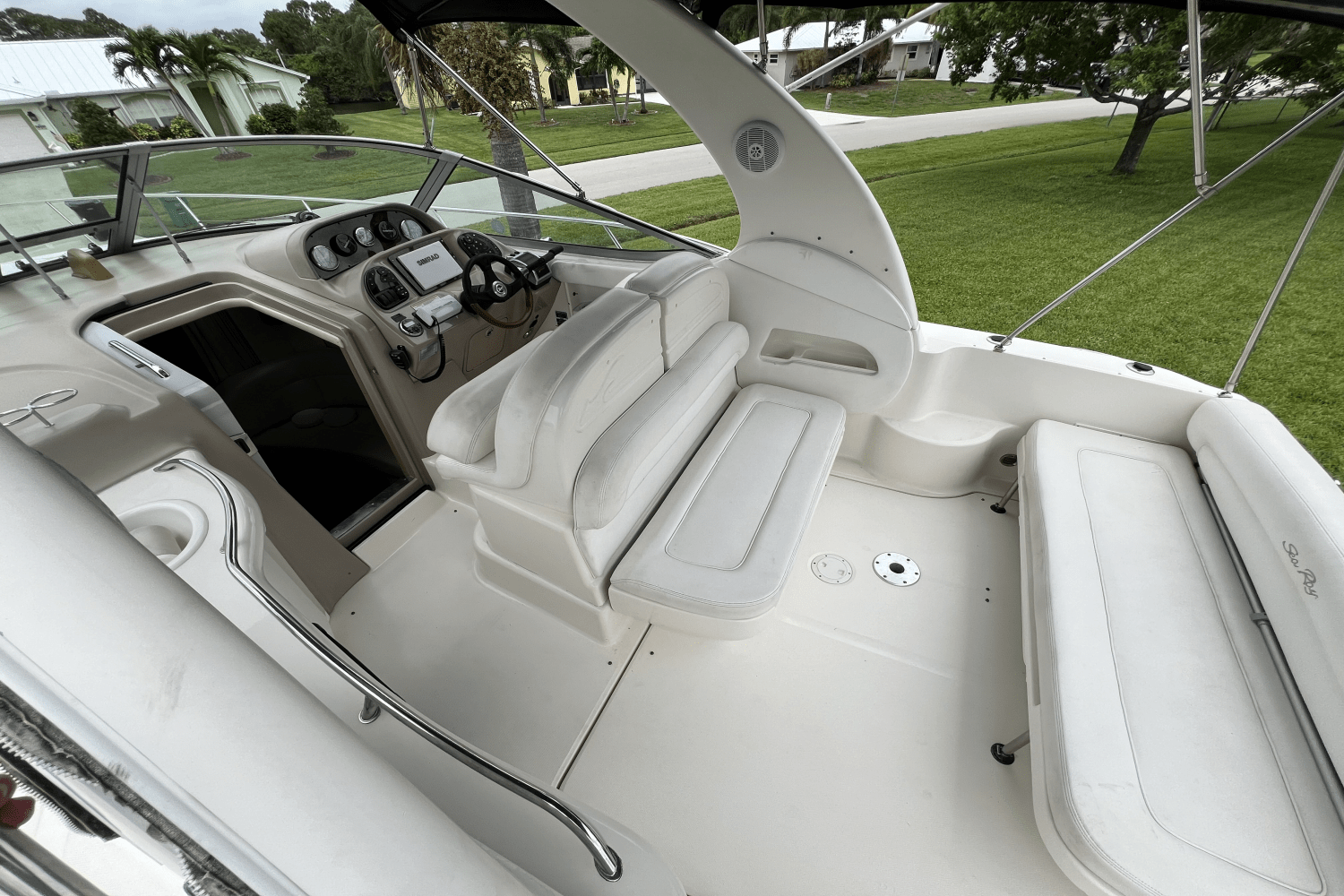 2005 Sea Ray 300 SUNDANCER Image Thumbnail #57