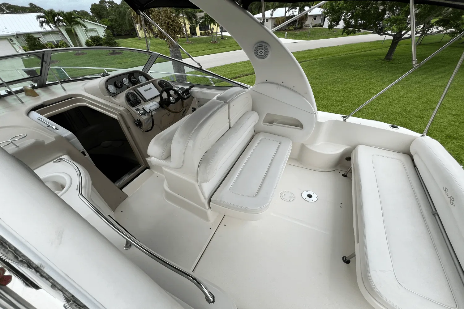 2005 Sea Ray 300 SUNDANCER Image Thumbnail #57