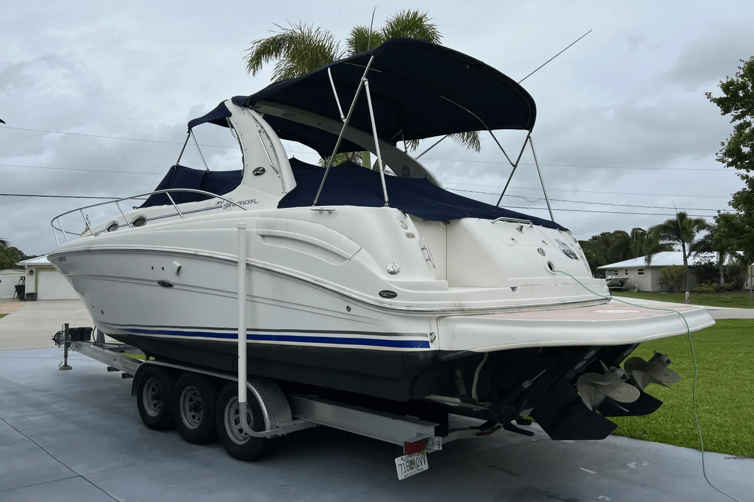 2005 Sea Ray 300 SUNDANCER Image Thumbnail #2