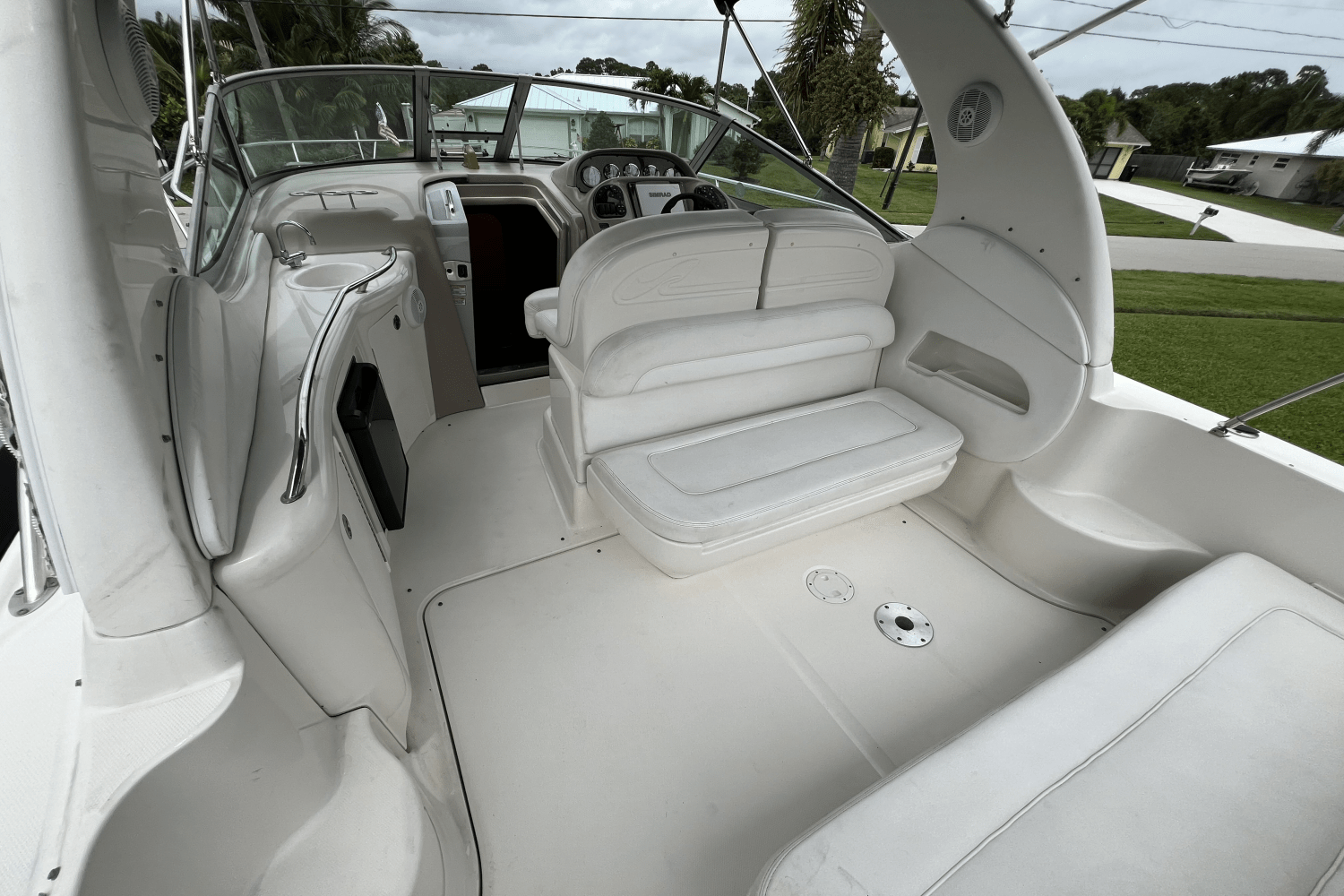2005 Sea Ray 300 SUNDANCER Image Thumbnail #21