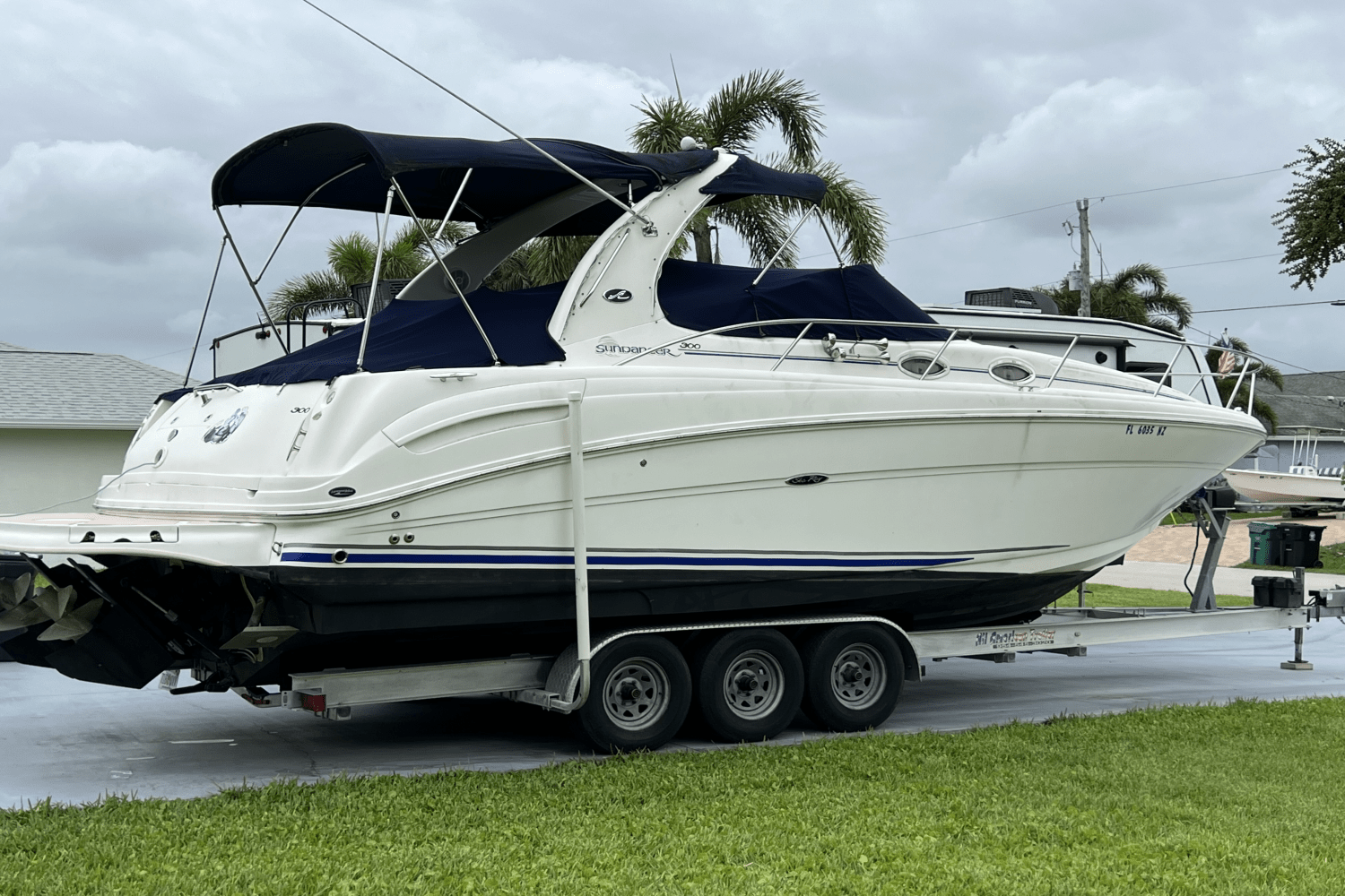 2005 Sea Ray 300 SUNDANCER Image Thumbnail #5