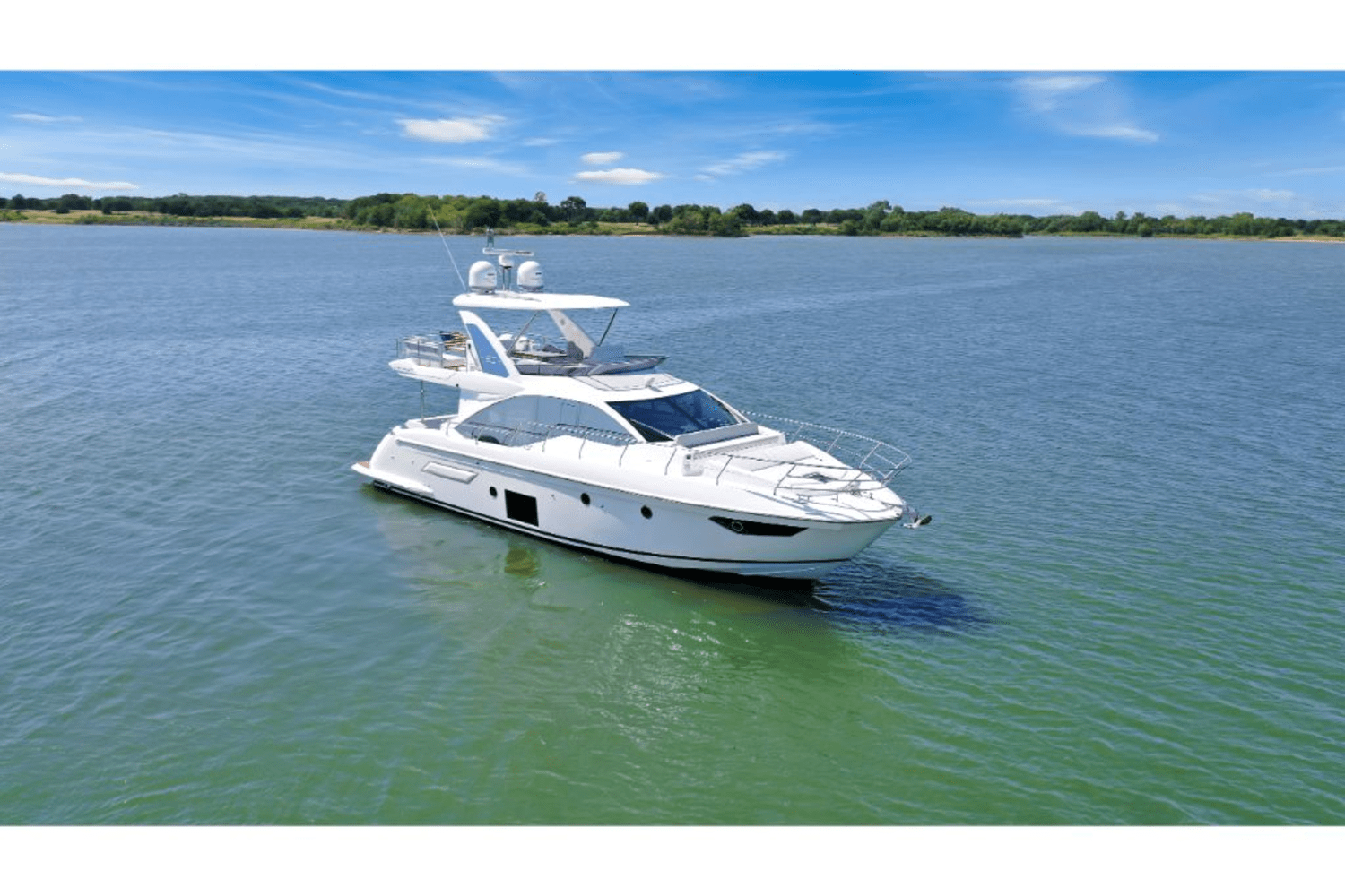 2020 Azimut 50 FLY Image Thumbnail #5
