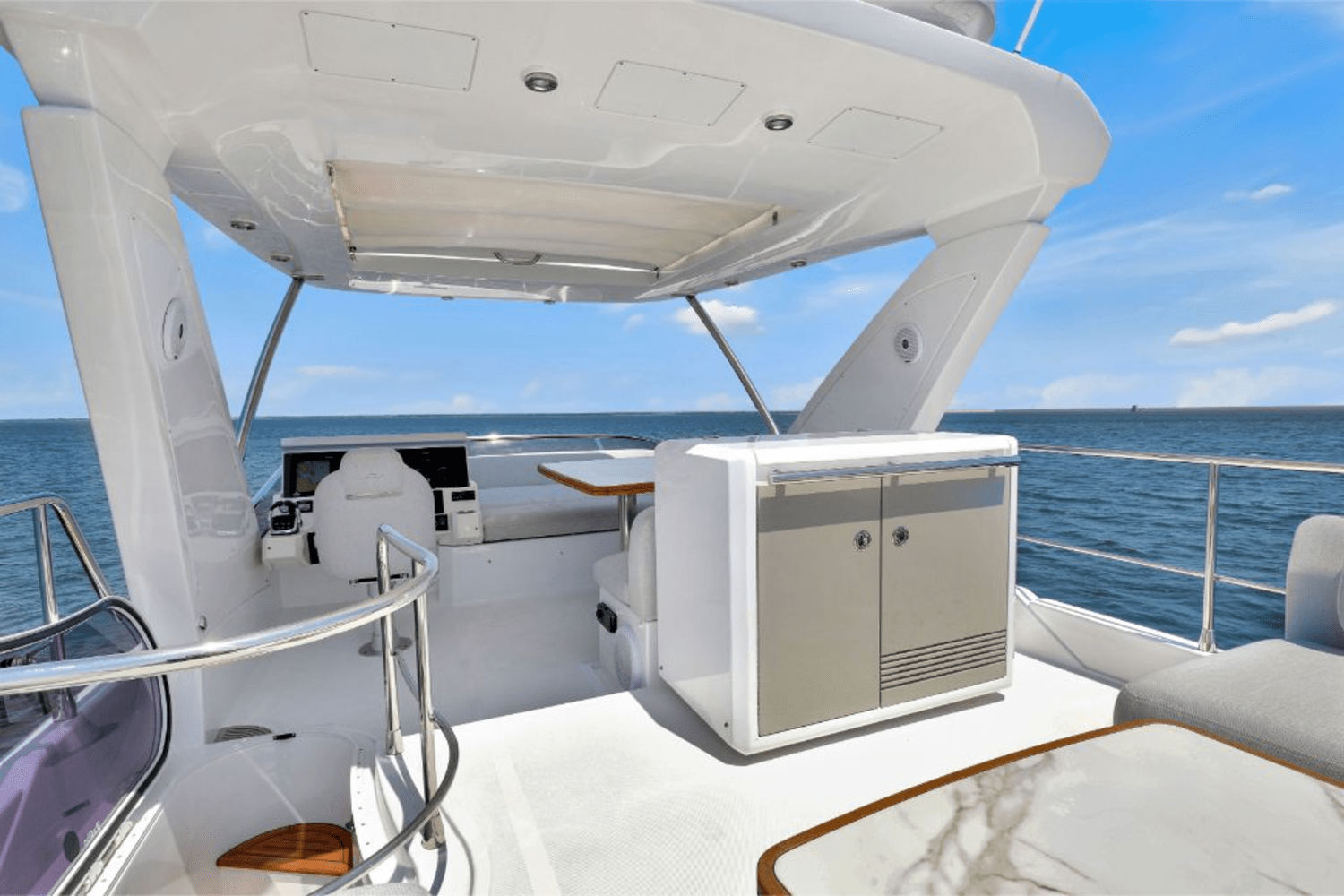 2020 Azimut 50 FLY Image Thumbnail #74