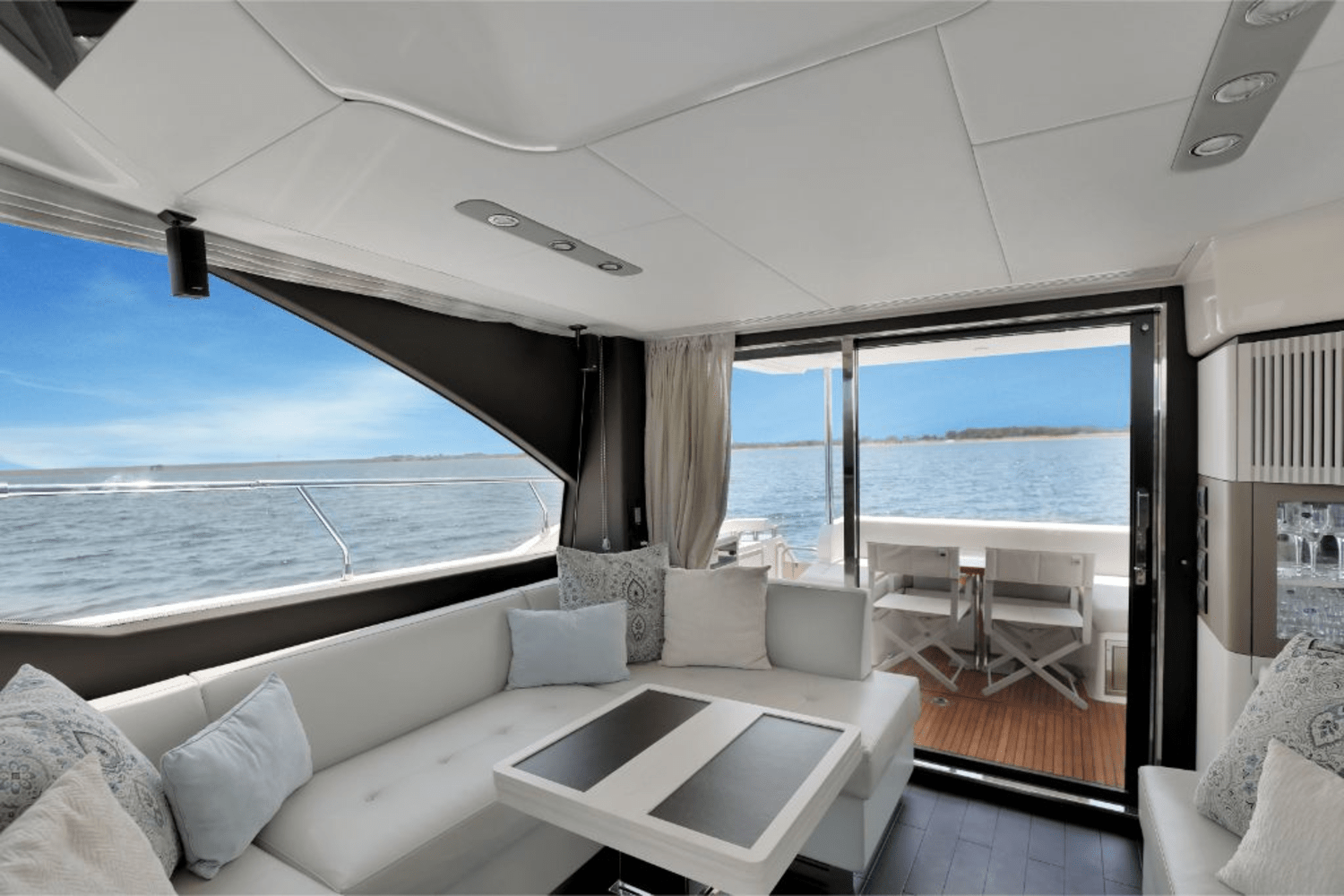 2020 Azimut 50 FLY Image Thumbnail #39
