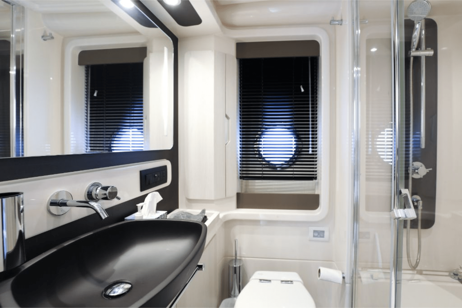 2020 Azimut 50 FLY Image Thumbnail #27