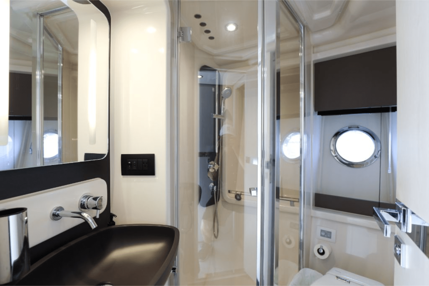 2020 Azimut 50 FLY Image Thumbnail #29