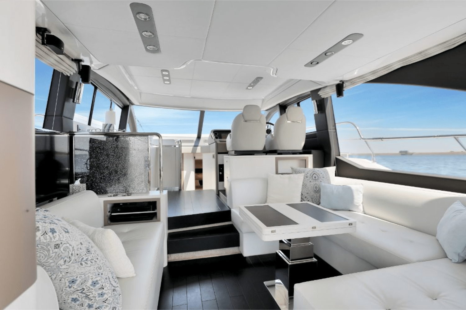 2020 Azimut 50 FLY Image Thumbnail #35