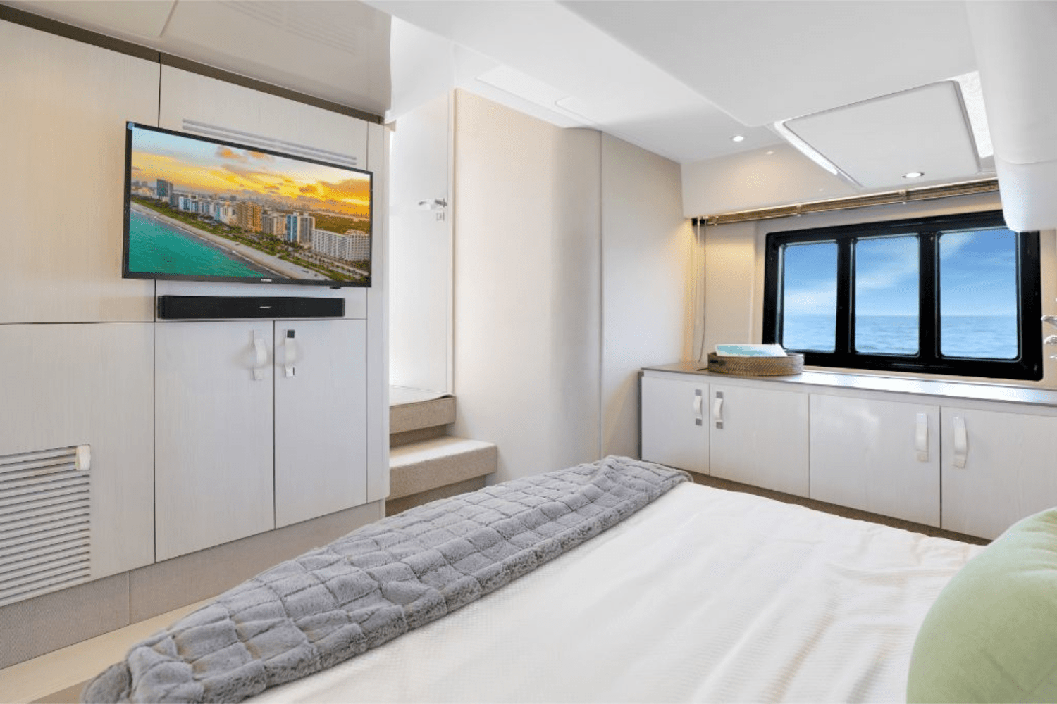 2020 Azimut 50 FLY Image Thumbnail #25
