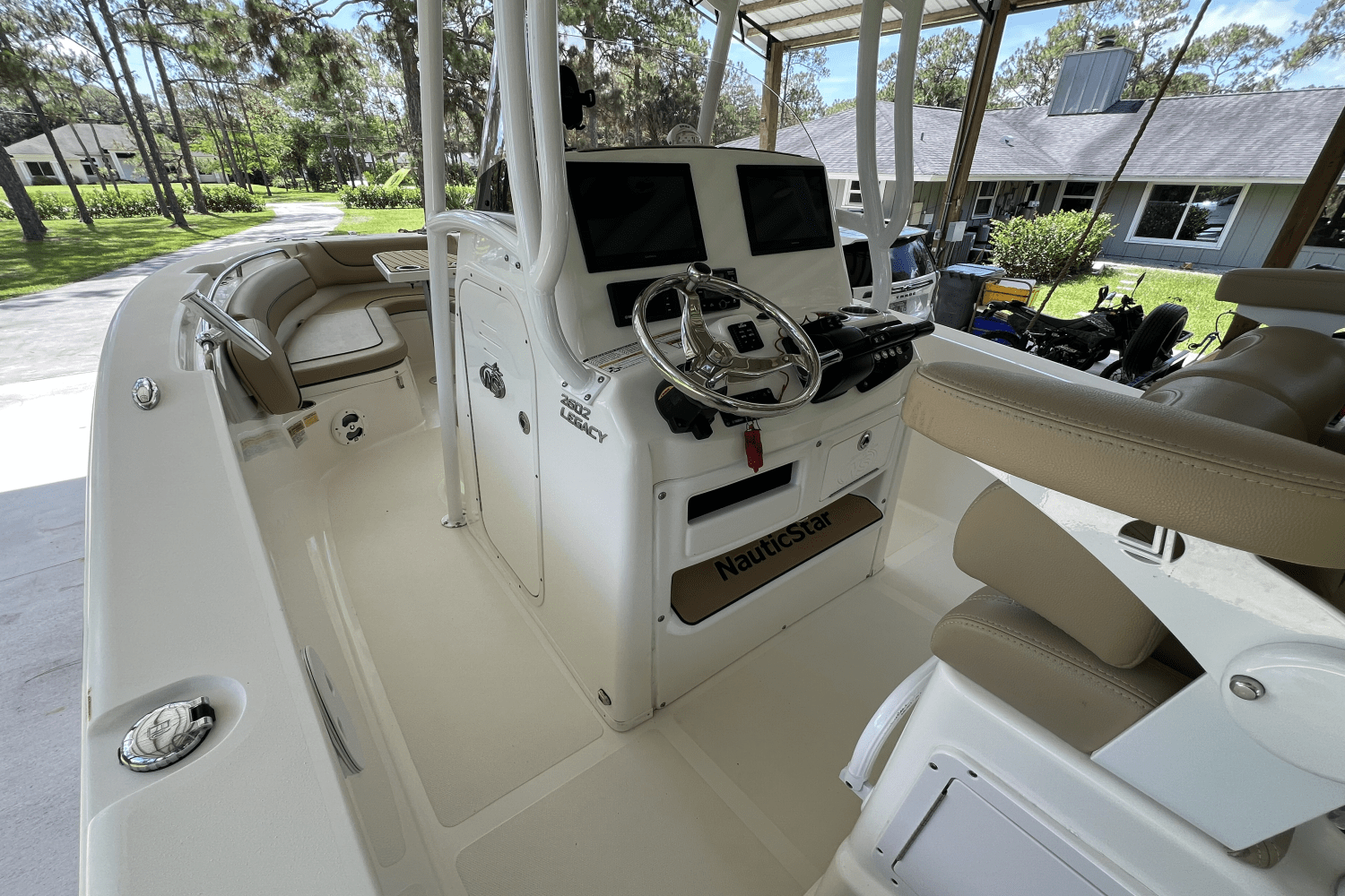 2020 NauticStar 2602 LEGACY Image Thumbnail #7