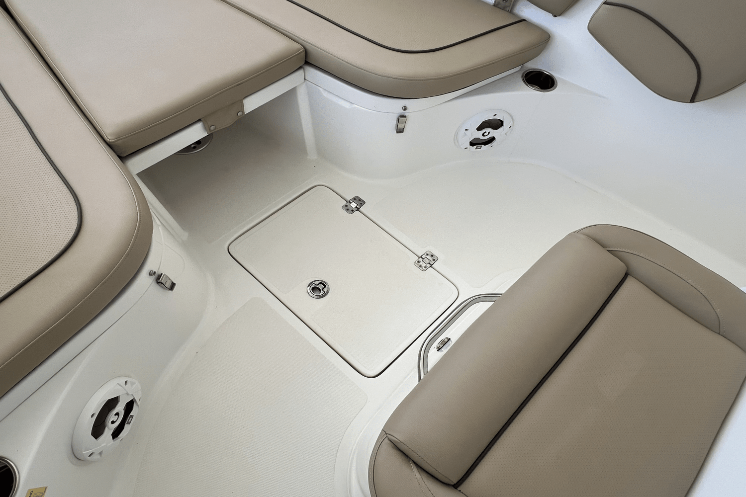 2020 NauticStar 2602 LEGACY Image Thumbnail #45