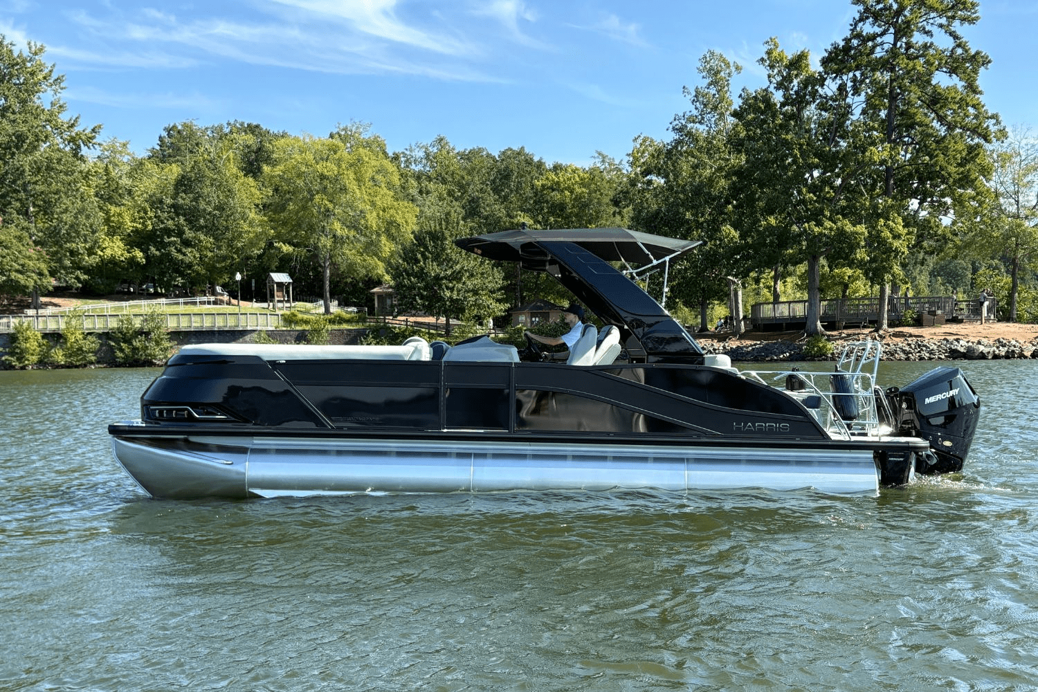 2026 Harris Grand Mariner 250 Image Thumbnail #4