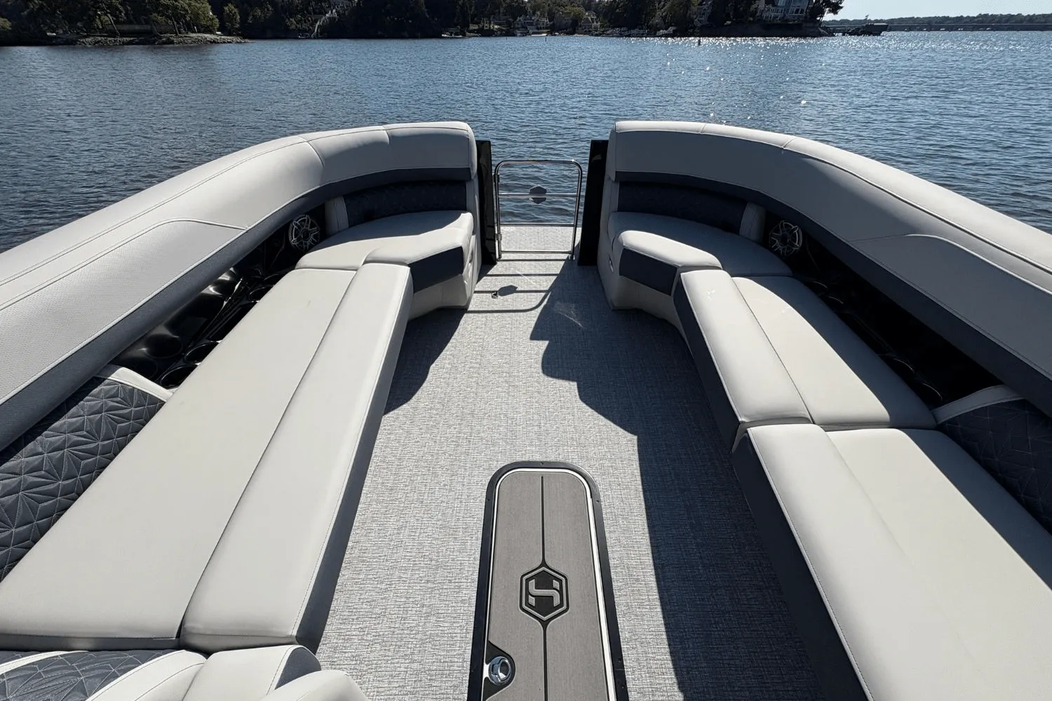 2026 Harris Grand Mariner 250 Image Thumbnail #26