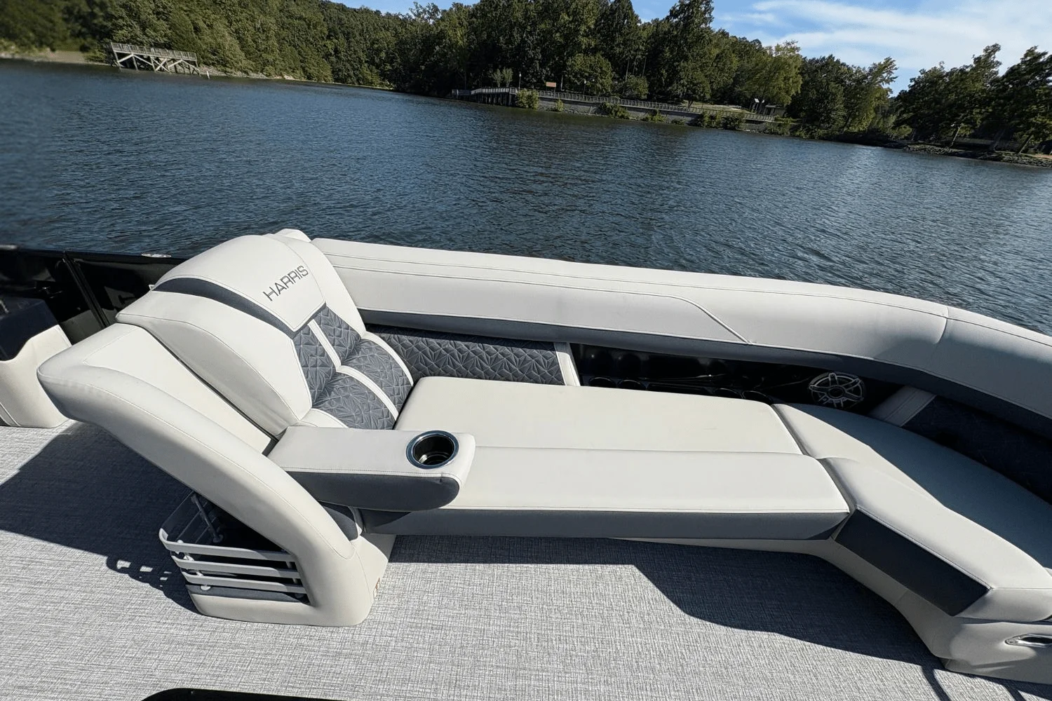 2026 Harris Grand Mariner 250 Image Thumbnail #31