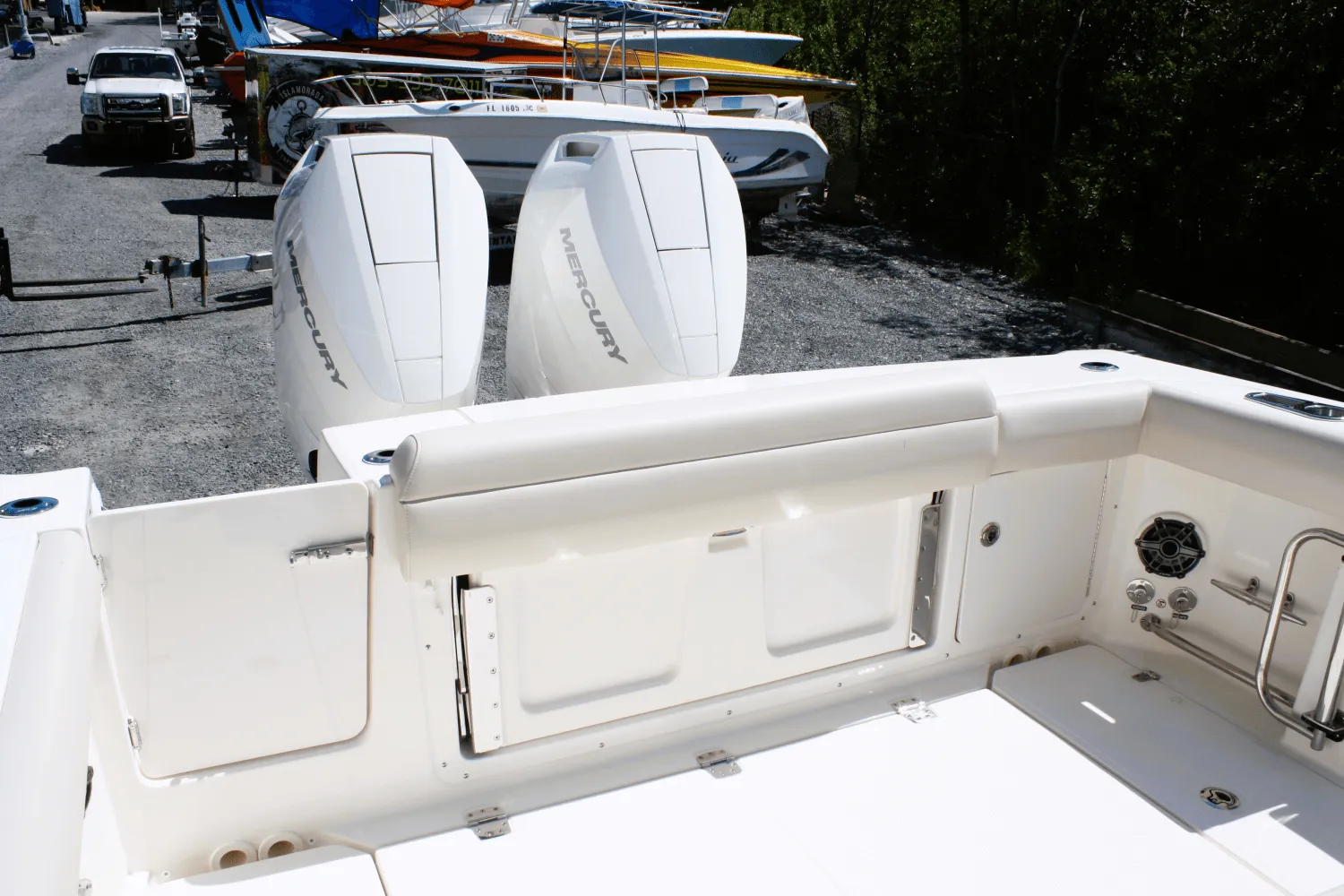 2026 Boston Whaler 330 Outrage Image Thumbnail #10