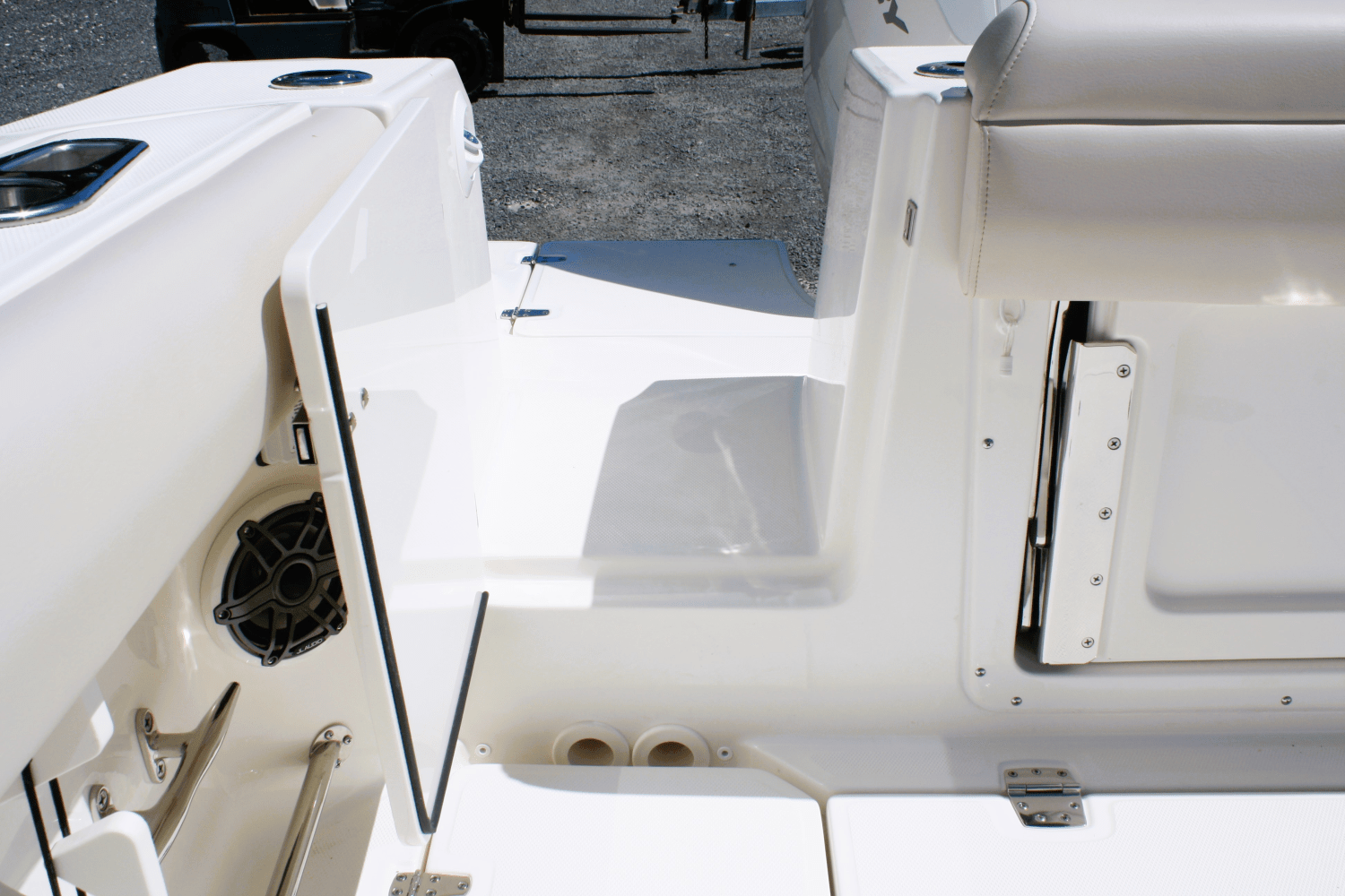 2026 Boston Whaler 330 Outrage Image Thumbnail #14