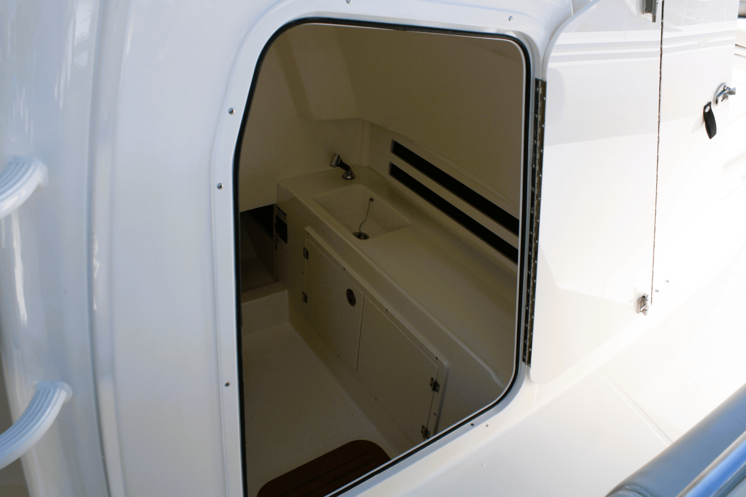 2026 Boston Whaler 330 Outrage Image Thumbnail #34