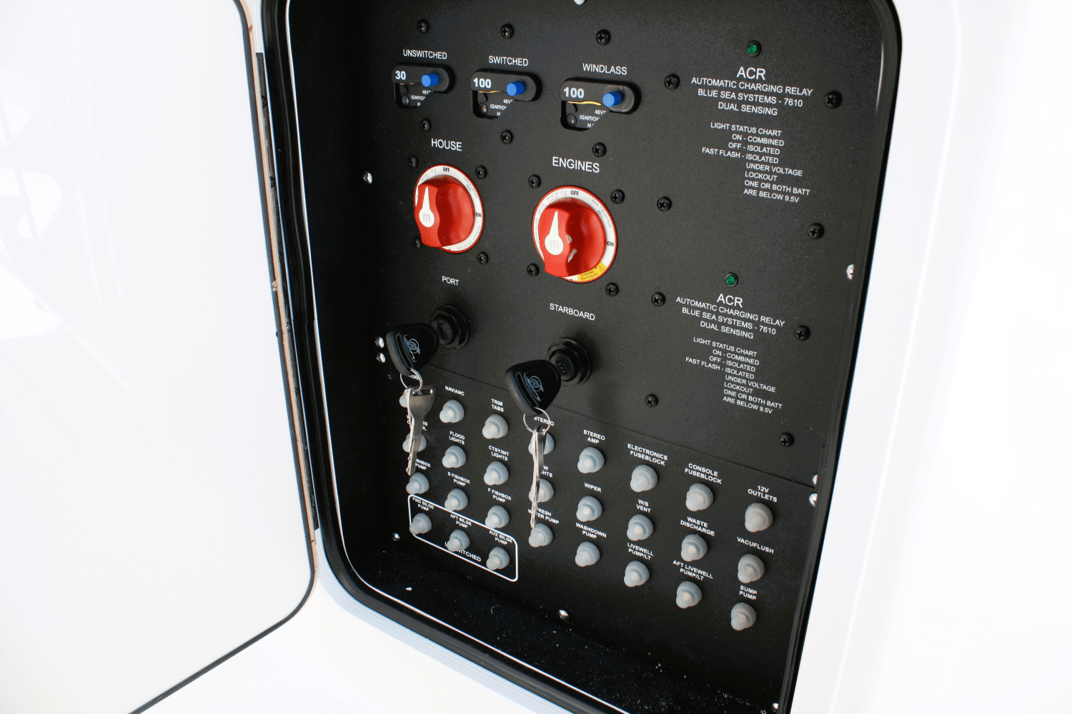 2026 Boston Whaler 330 Outrage Image Thumbnail #33