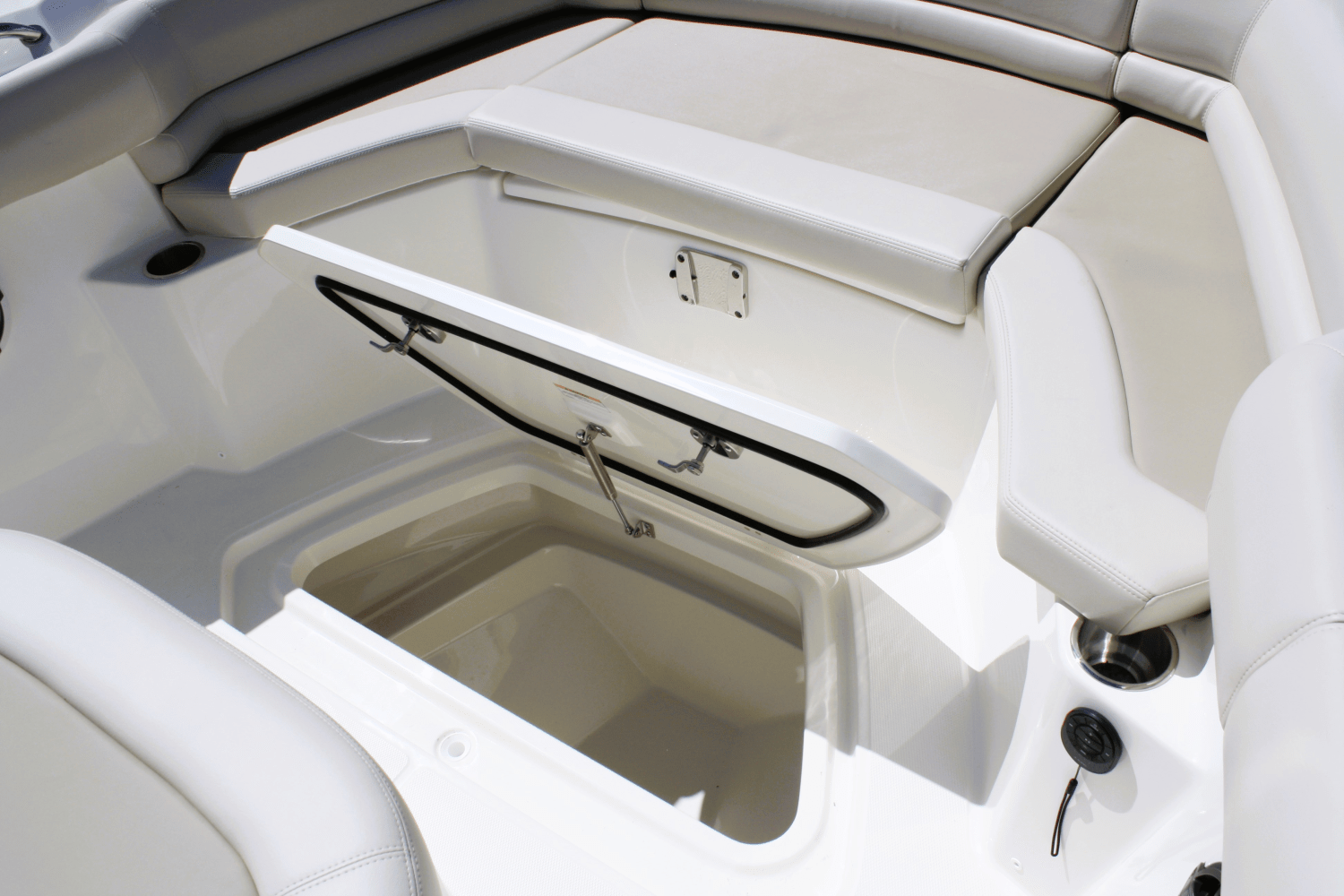 2026 Boston Whaler 330 Outrage Image Thumbnail #43