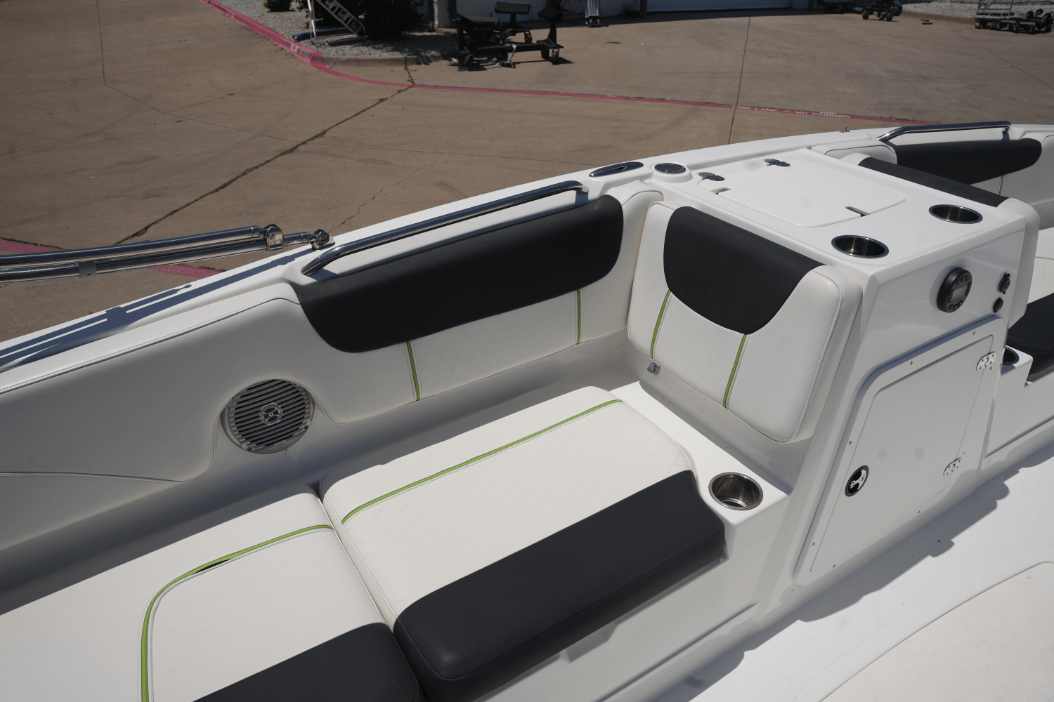 2020 Tahoe 2150 Image Thumbnail #10