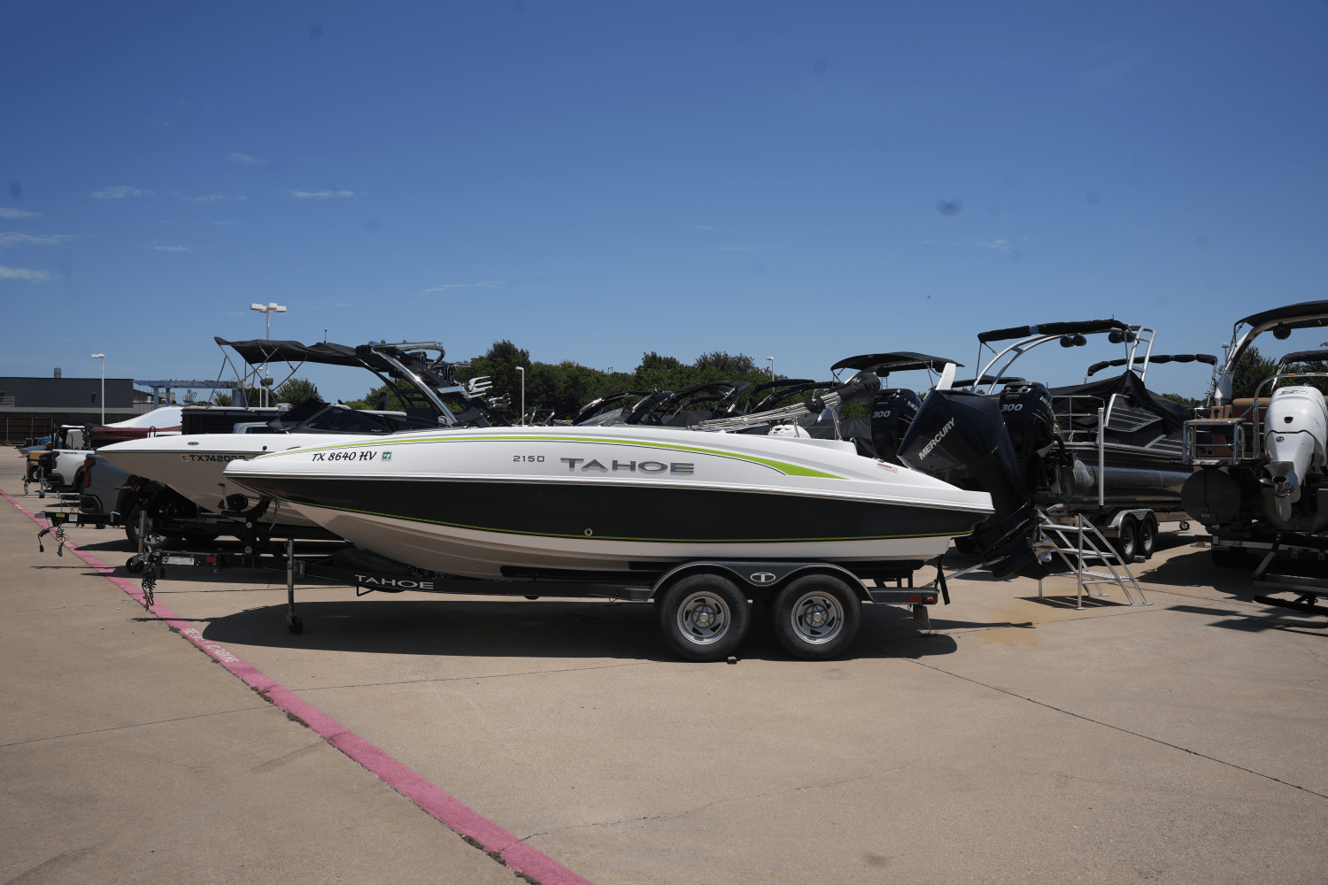 2020 Tahoe 2150 Image Thumbnail #0