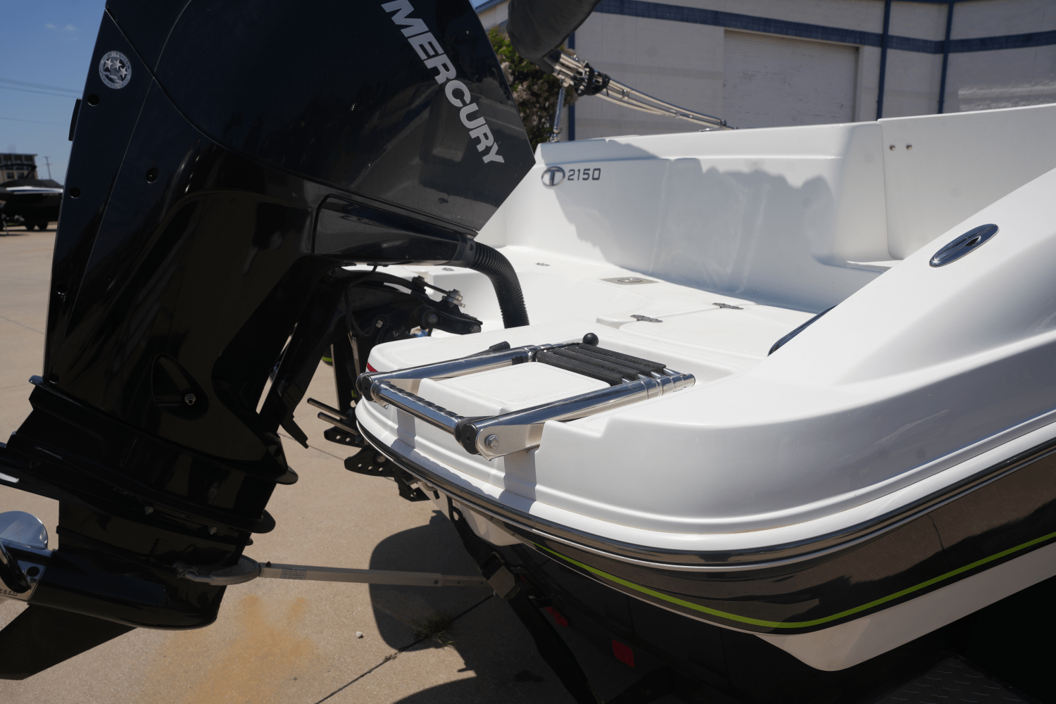 2020 Tahoe 2150 Image Thumbnail #3
