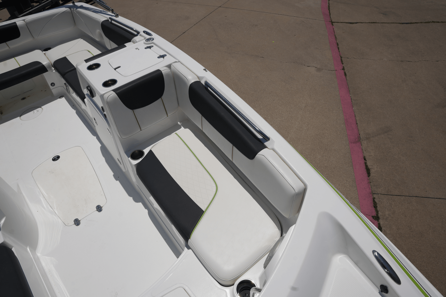 2020 Tahoe 2150 Image Thumbnail #15