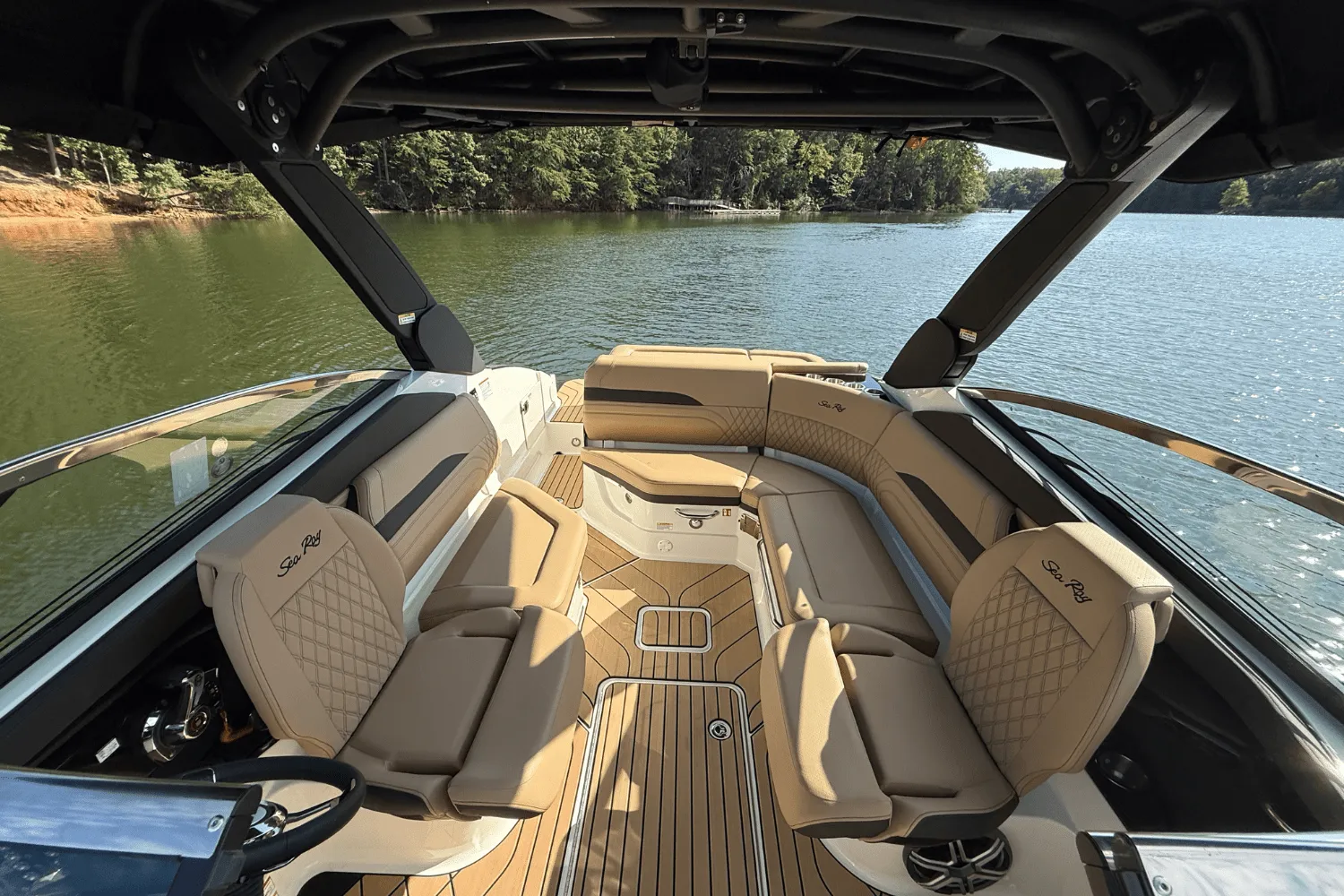 2026 Sea Ray SLX 260 Image Thumbnail #33