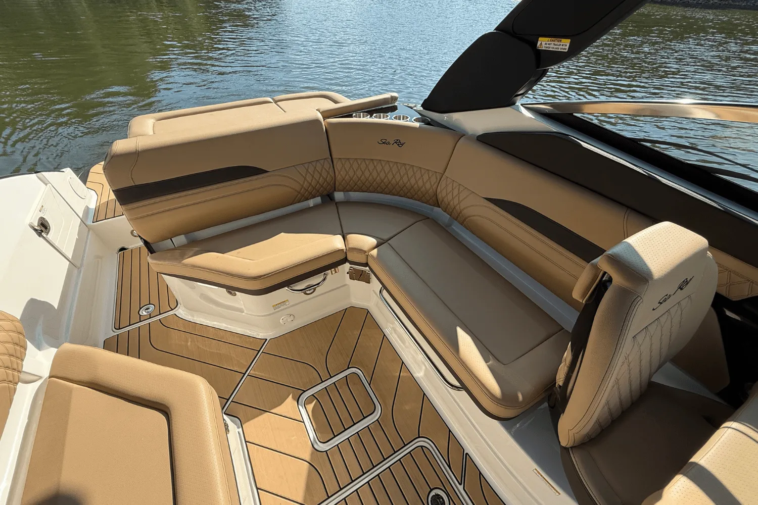 2026 Sea Ray SLX 260 Image Thumbnail #22