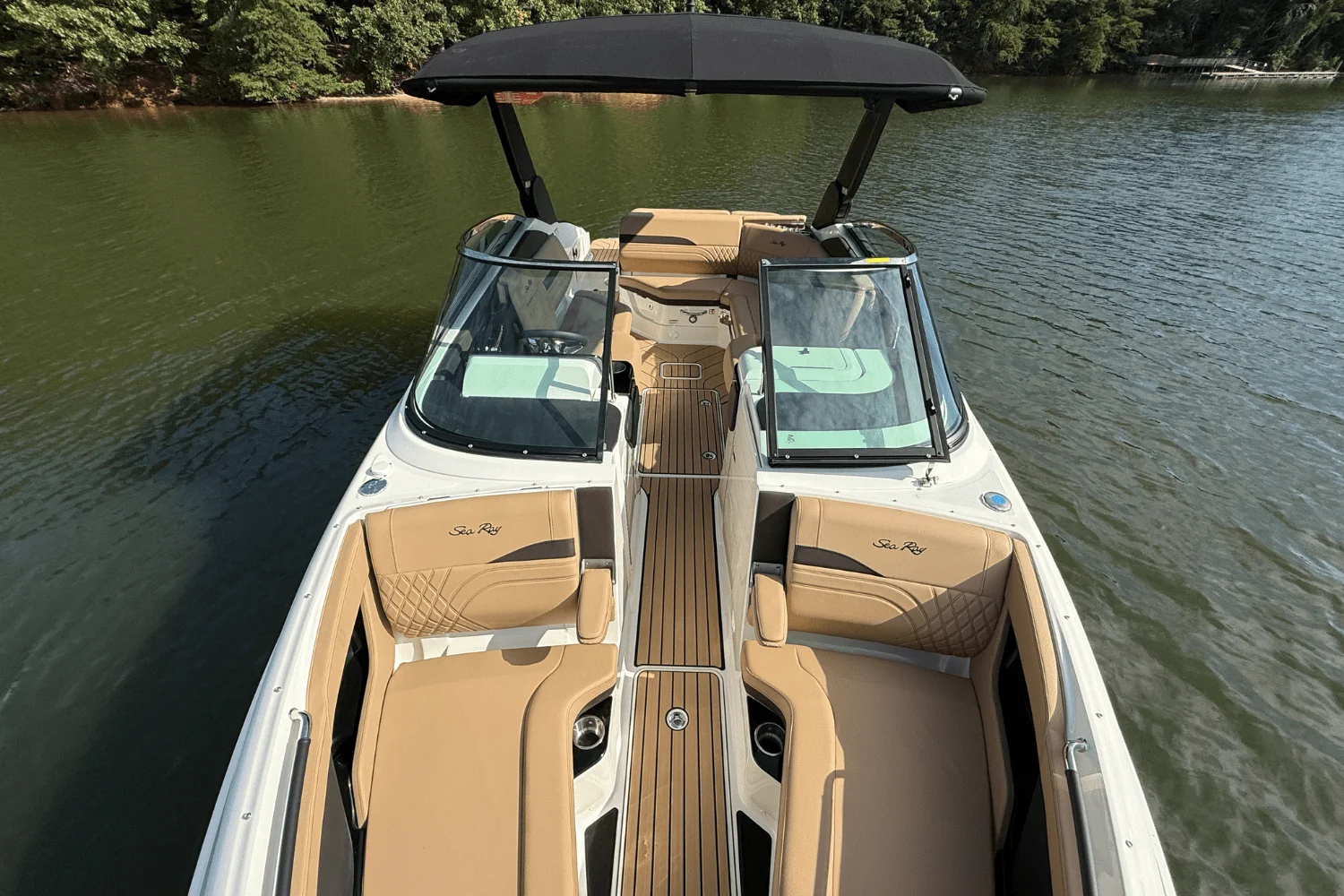 2026 Sea Ray SLX 260 Image Thumbnail #39