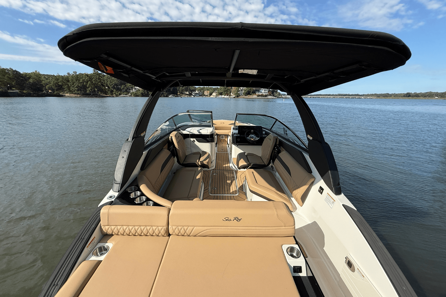 2026 Sea Ray SLX 260 Image Thumbnail #18