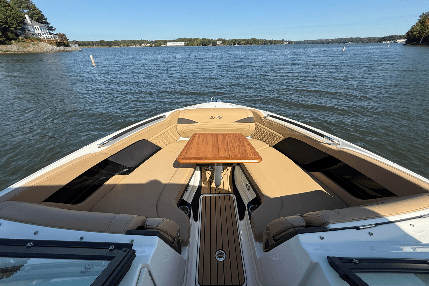 2026 Sea Ray SLX 260 Image Thumbnail #43