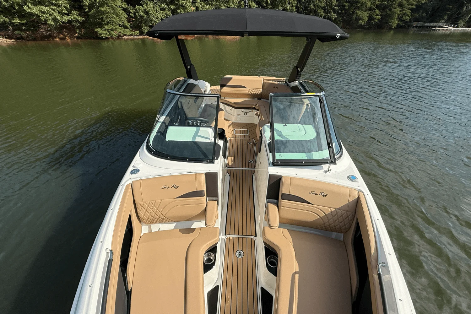 2026 Sea Ray SLX 260 Image Thumbnail #38