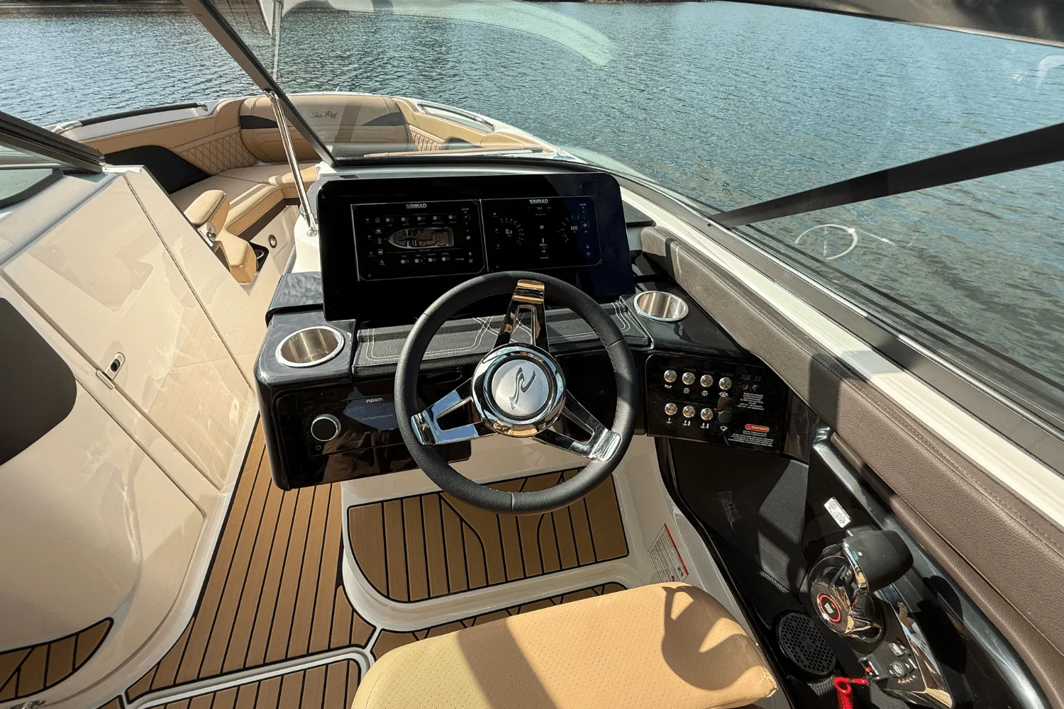2026 Sea Ray SLX 260 Image Thumbnail #30