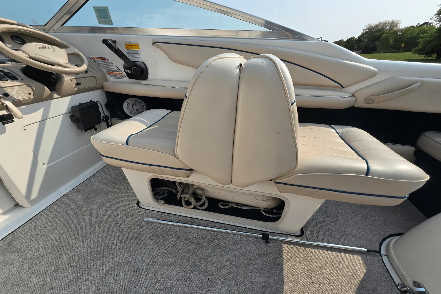 1996 Sea Ray 230 OVERNIGHTER Image Thumbnail #17