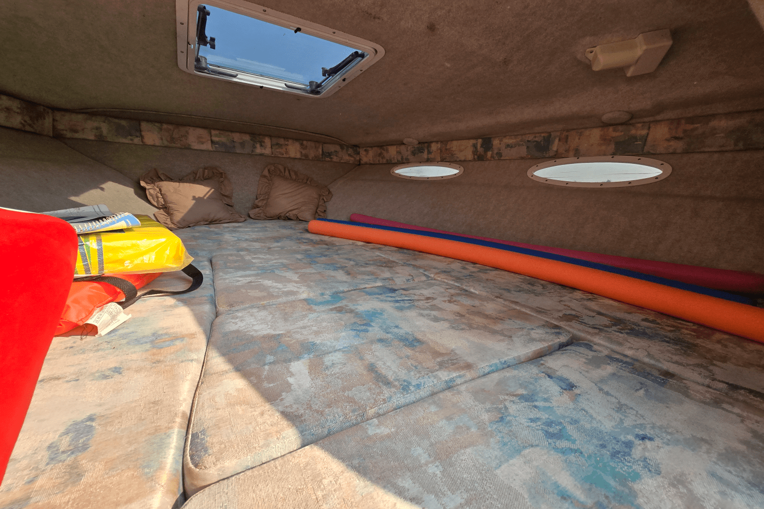 1996 Sea Ray 230 OVERNIGHTER Image Thumbnail #25