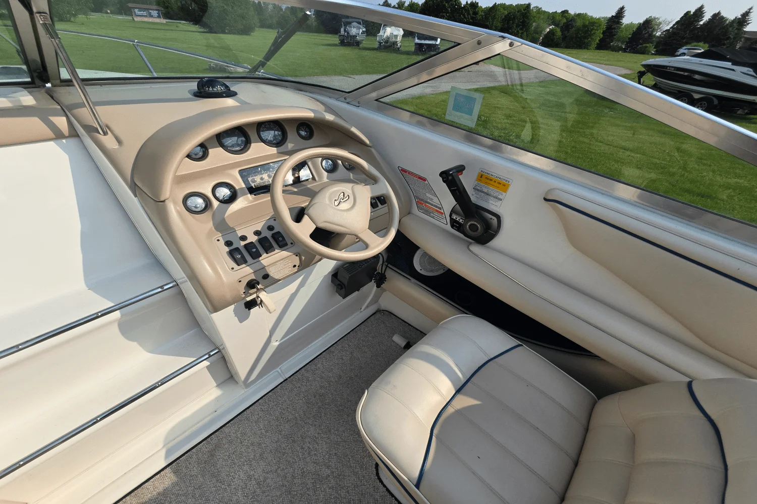 1996 Sea Ray 230 OVERNIGHTER Image Thumbnail #22