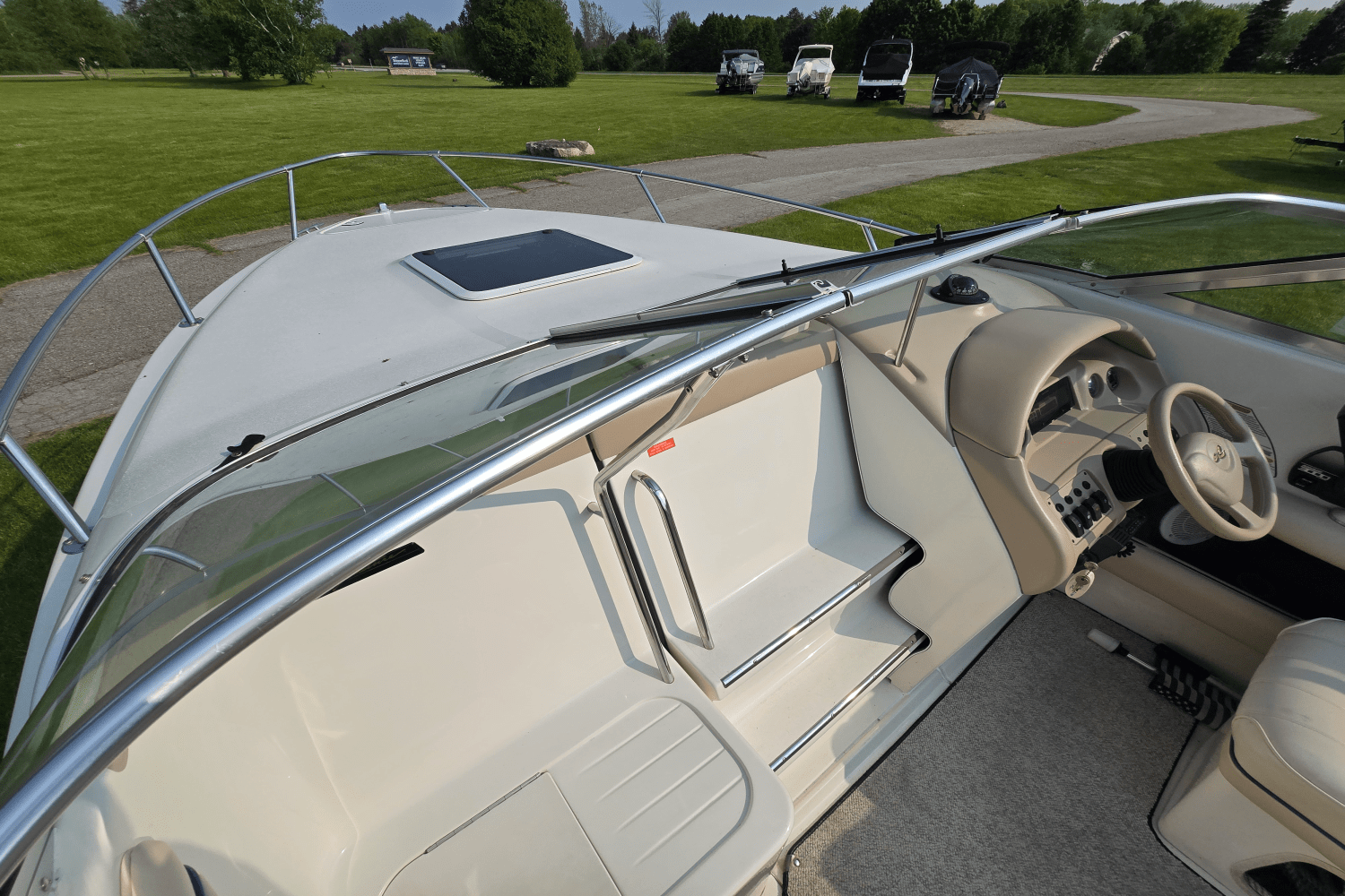 1996 Sea Ray 230 OVERNIGHTER Image Thumbnail #26