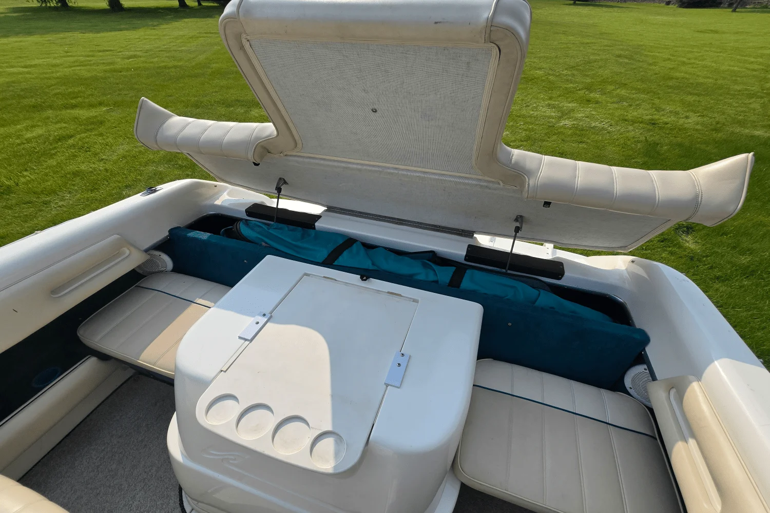 1996 Sea Ray 230 OVERNIGHTER Image Thumbnail #11