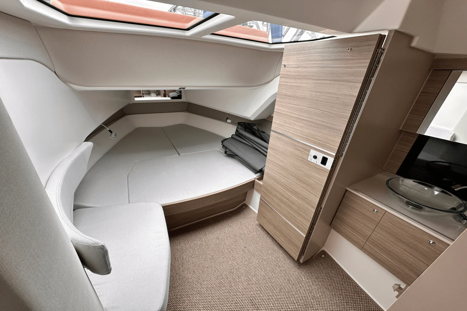 2026 Saxdor 320 GTC Image Thumbnail #31