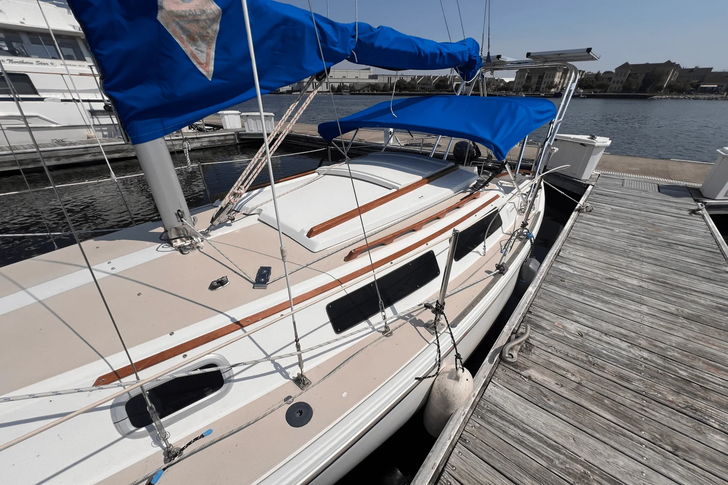 1987 Catalina 25 POP TOP Image Thumbnail #8