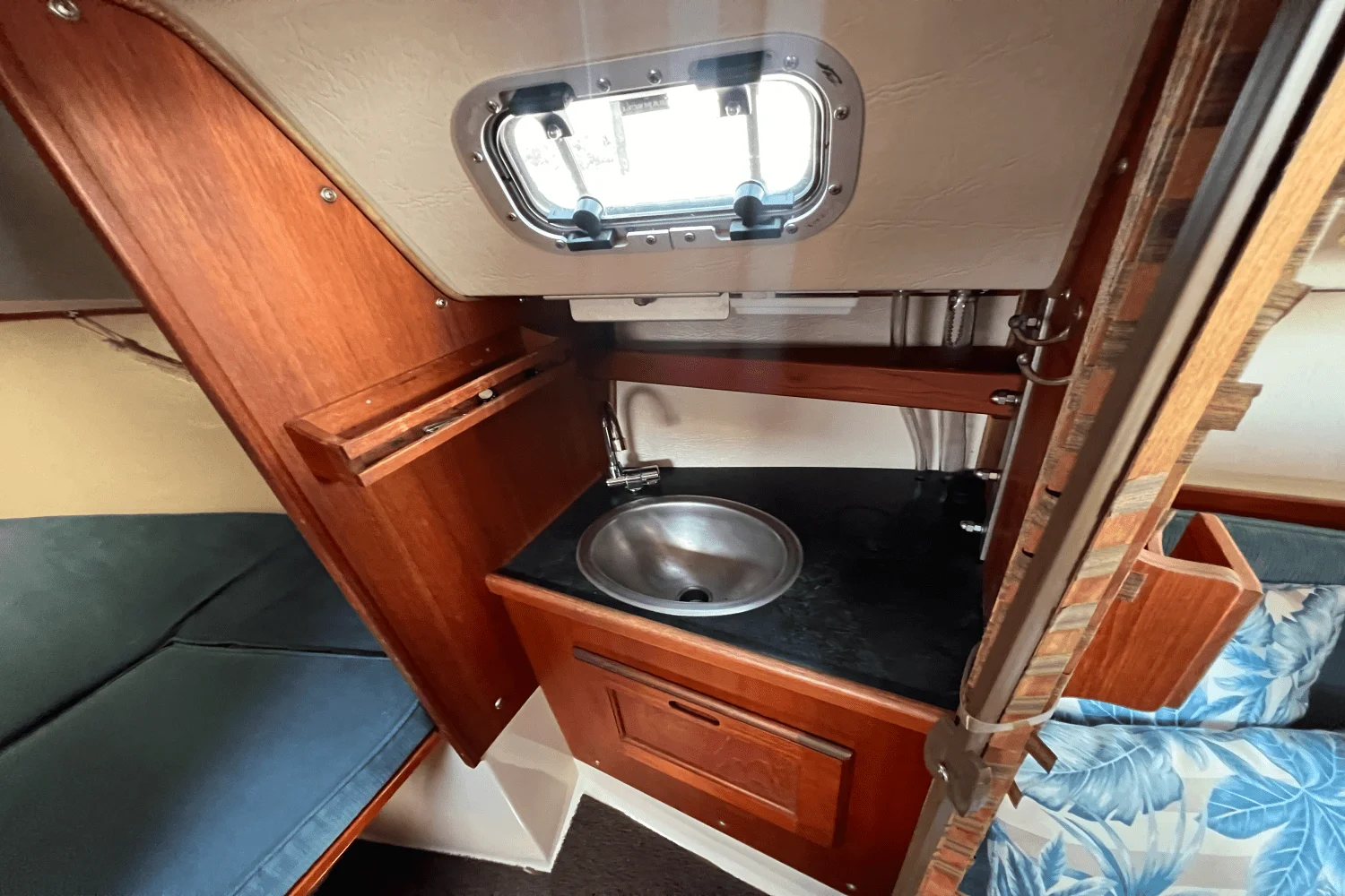 1987 Catalina 25 POP TOP Image Thumbnail #16