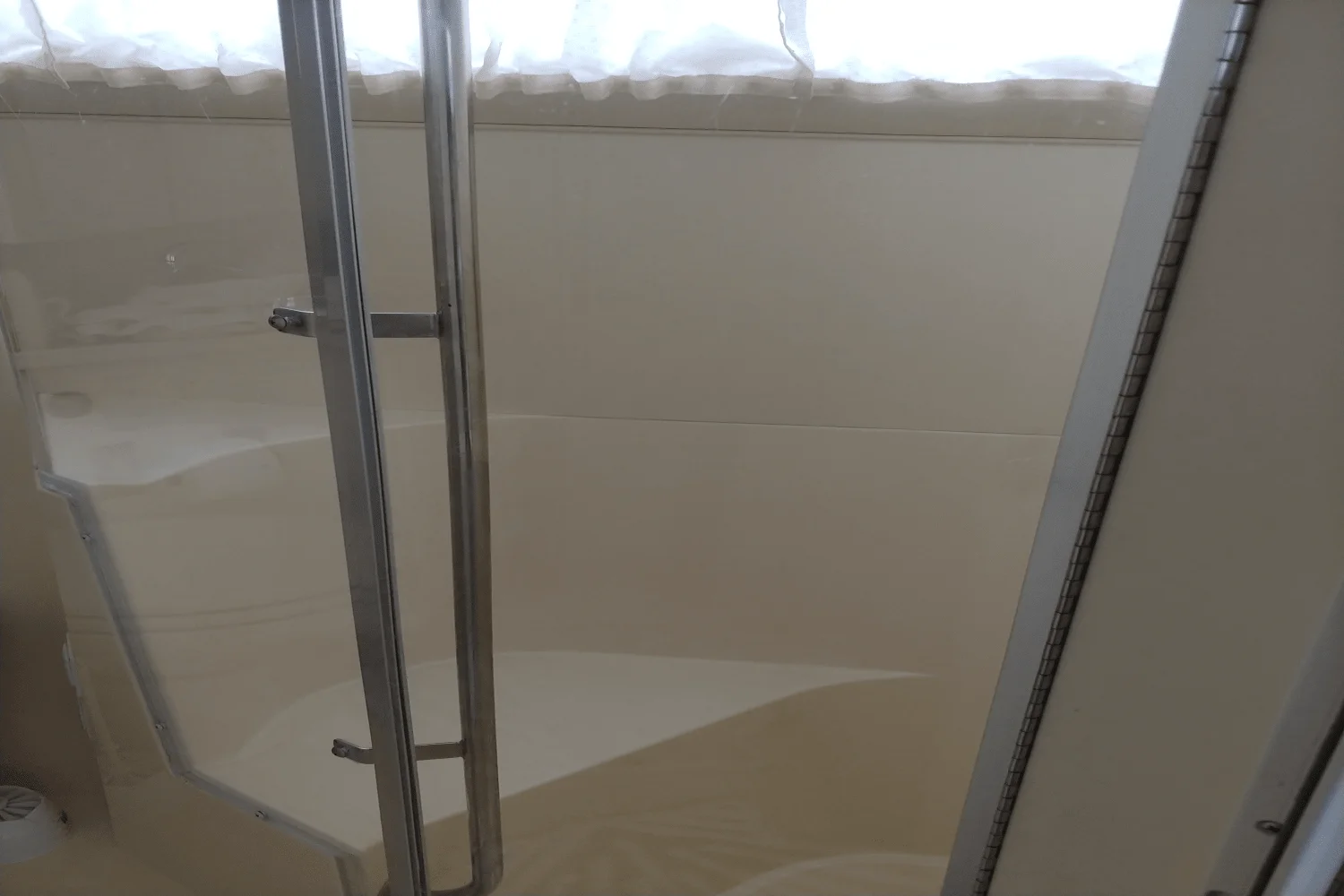 1998 Carver Yachts SANTEGO 380 Image Thumbnail #28