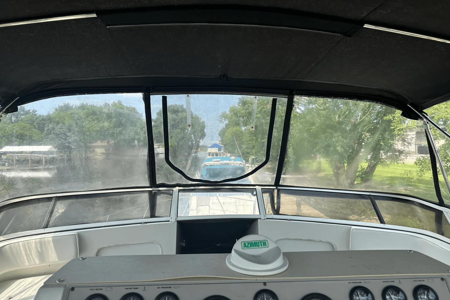 1998 Carver Yachts SANTEGO 380 Image Thumbnail #4