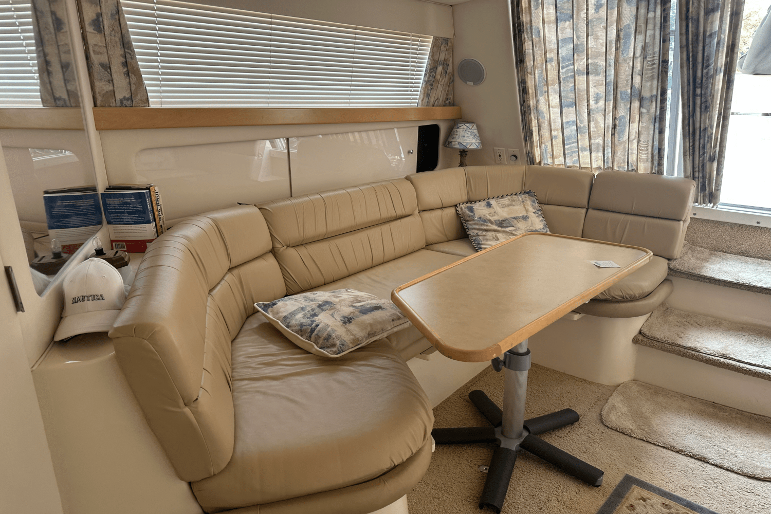 1998 Carver Yachts SANTEGO 380 Image Thumbnail #11