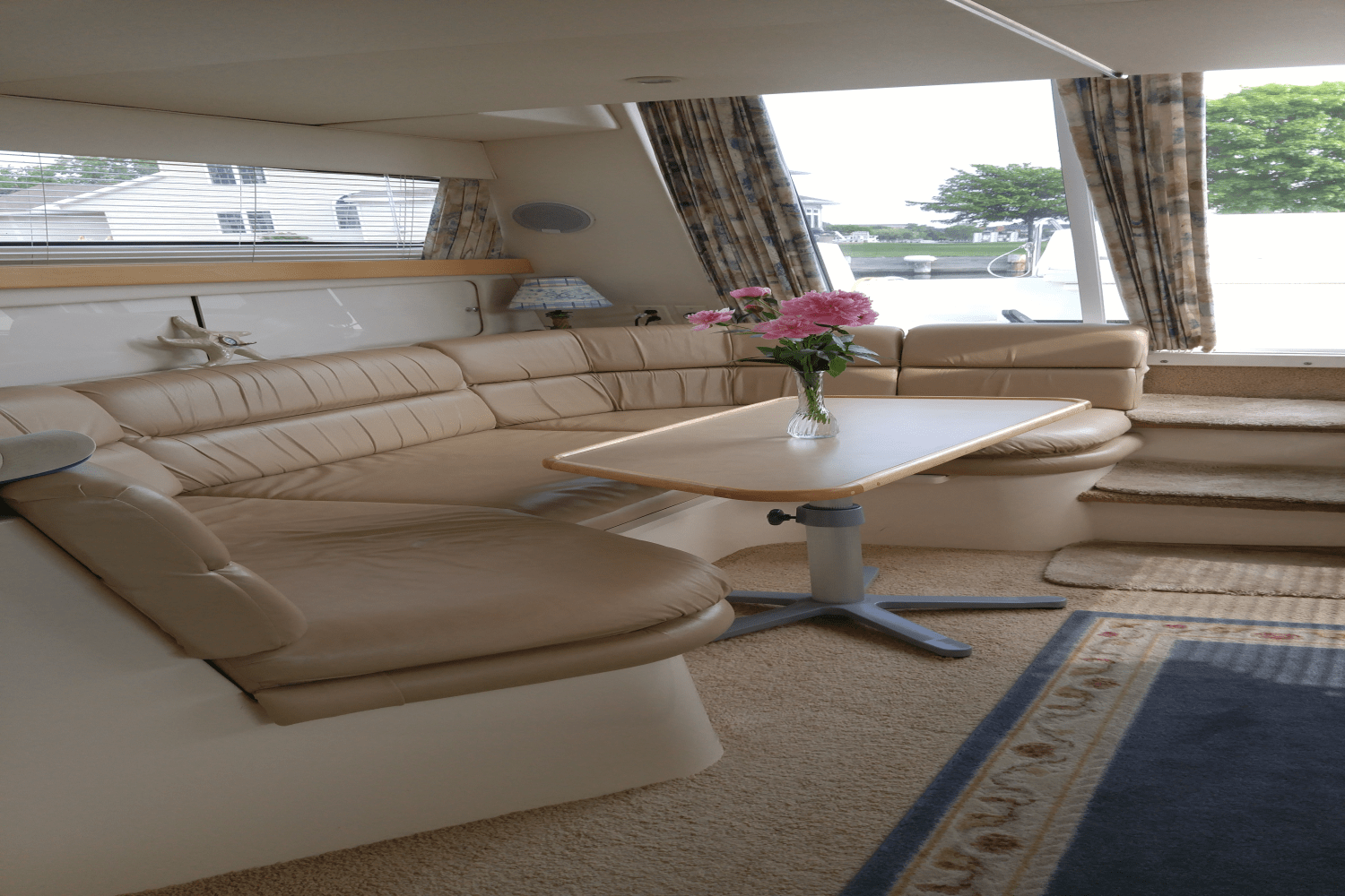 1998 Carver Yachts SANTEGO 380 Image Thumbnail #8