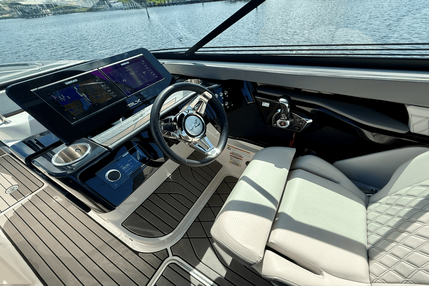 2023 Sea Ray 260 SXO Image Thumbnail #22