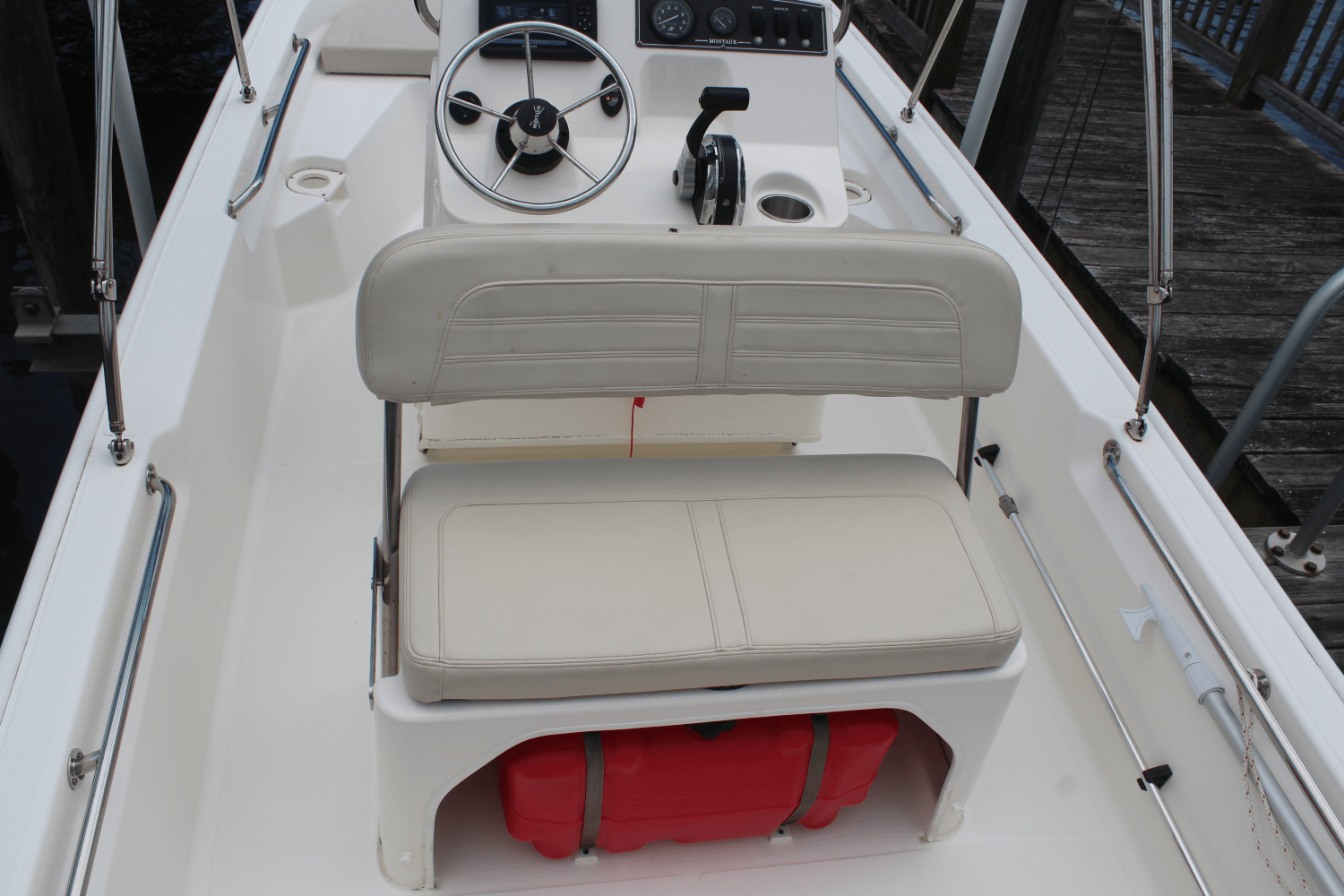 2021 Boston Whaler 150 MONTAUK Image Thumbnail #23